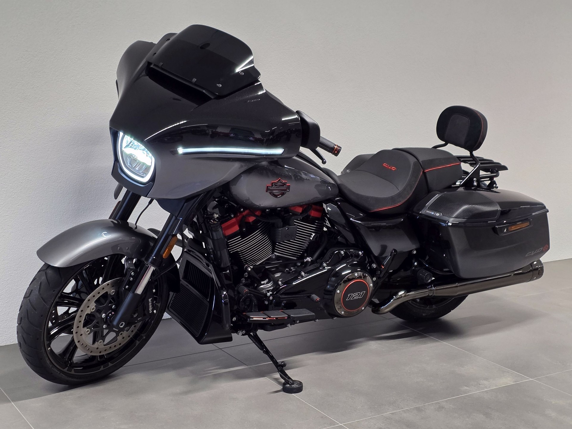 HARLEY-DAVIDSON FLHXSE Street Glide CVO 121-image-7