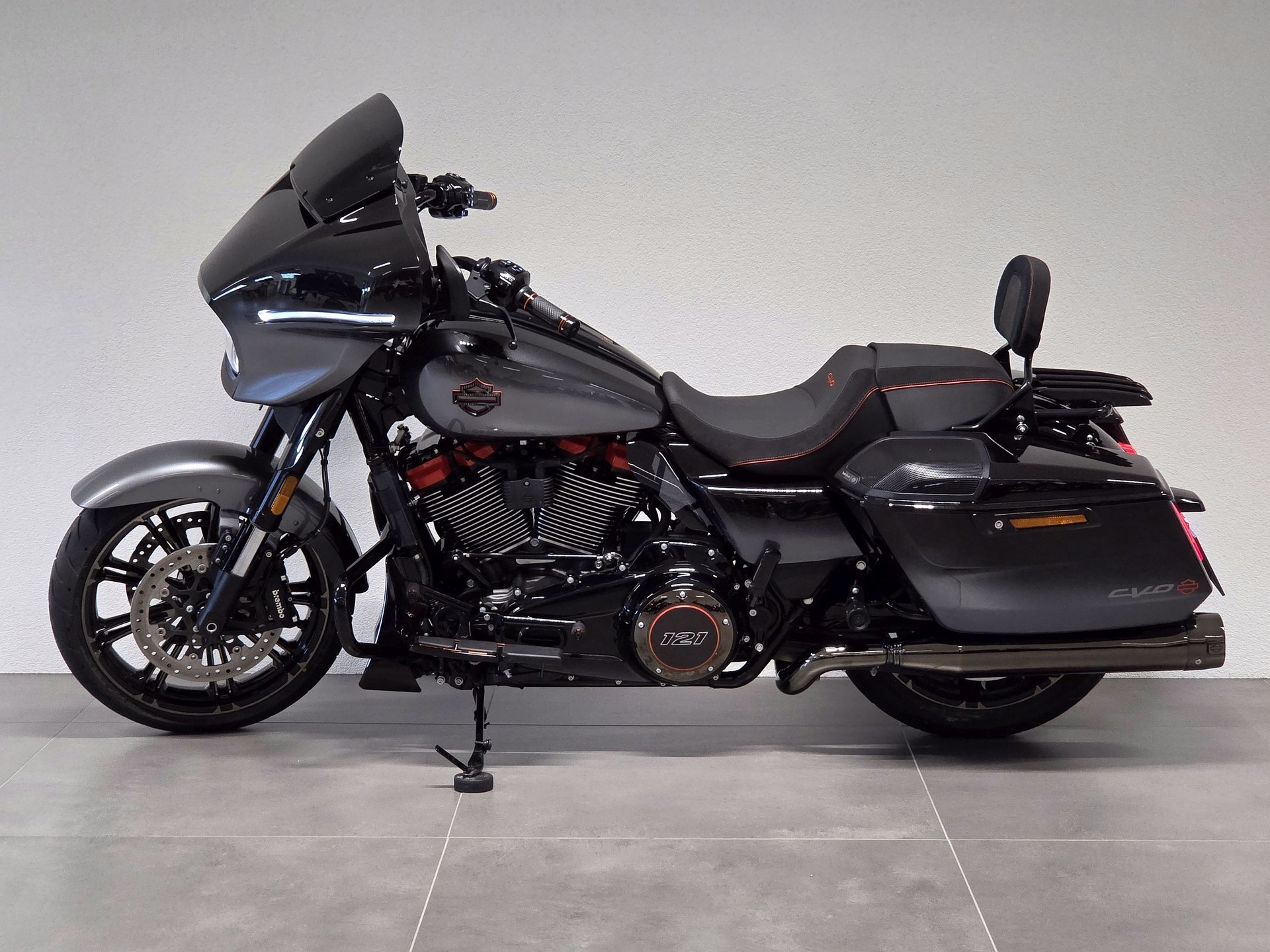 HARLEY-DAVIDSON FLHXSE Street Glide CVO 121-image-8