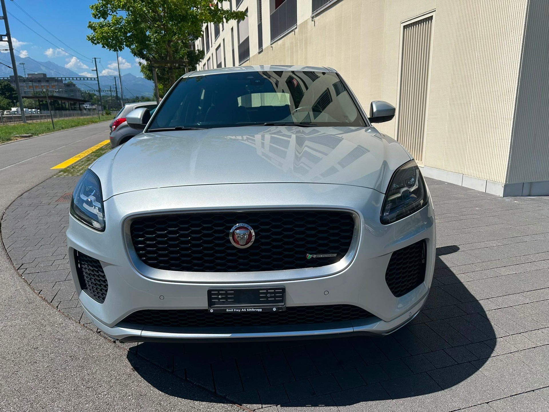 JAGUAR E-Pace 2.0d D150 R-Dynamic S AWD