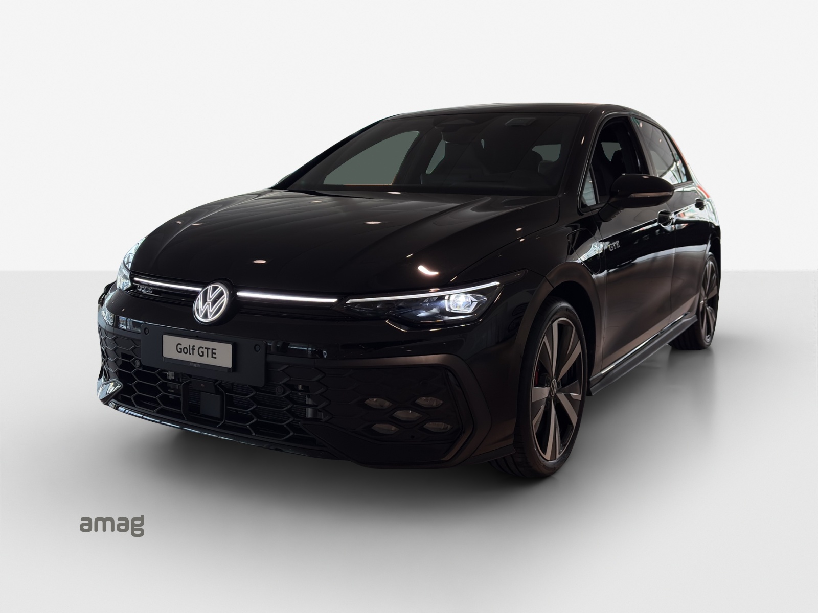 VW Golf 1.5 TSI PHEV GTE-image-13