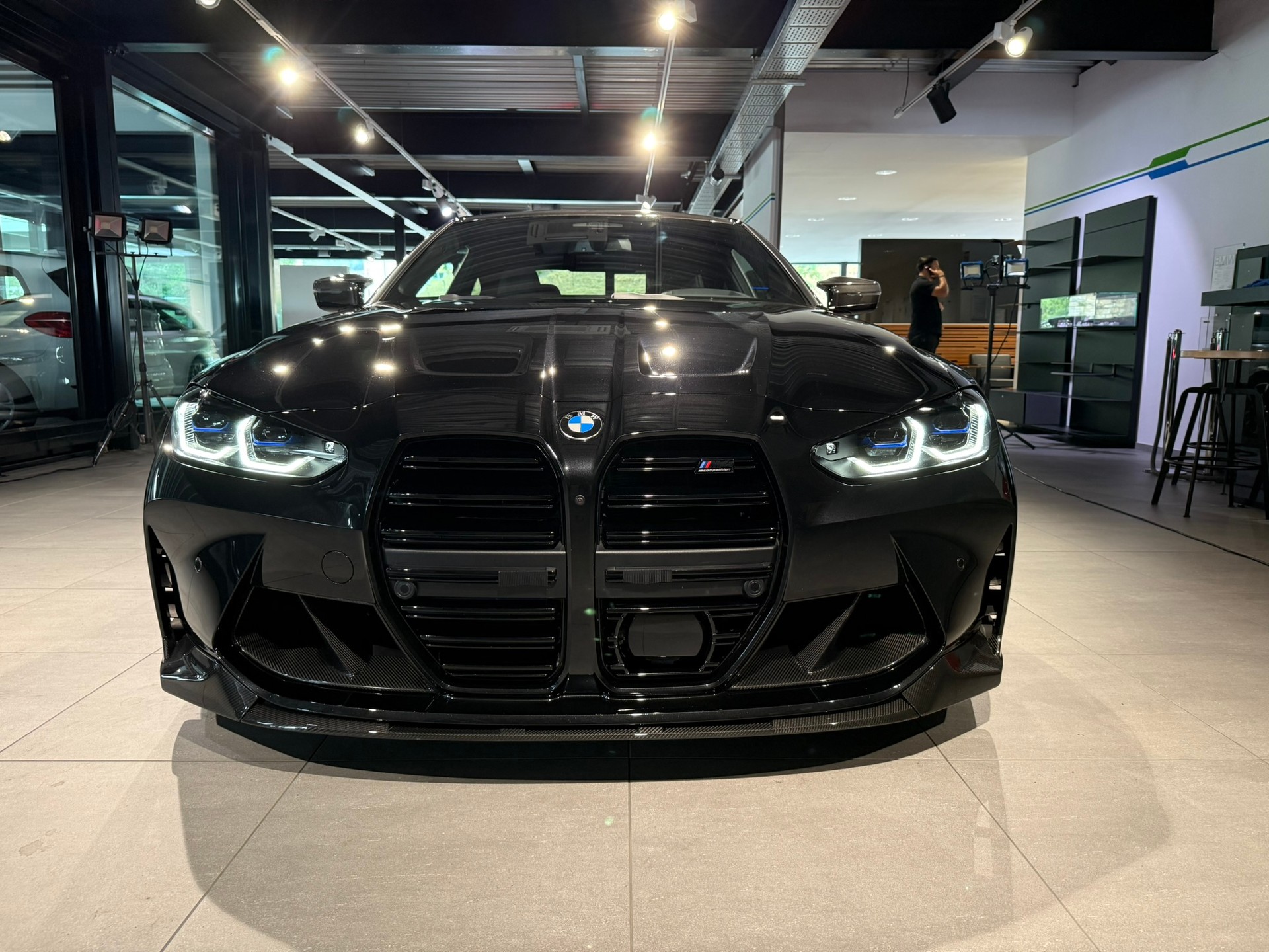 BMW M4 Coupé Competition-showroom-element-1