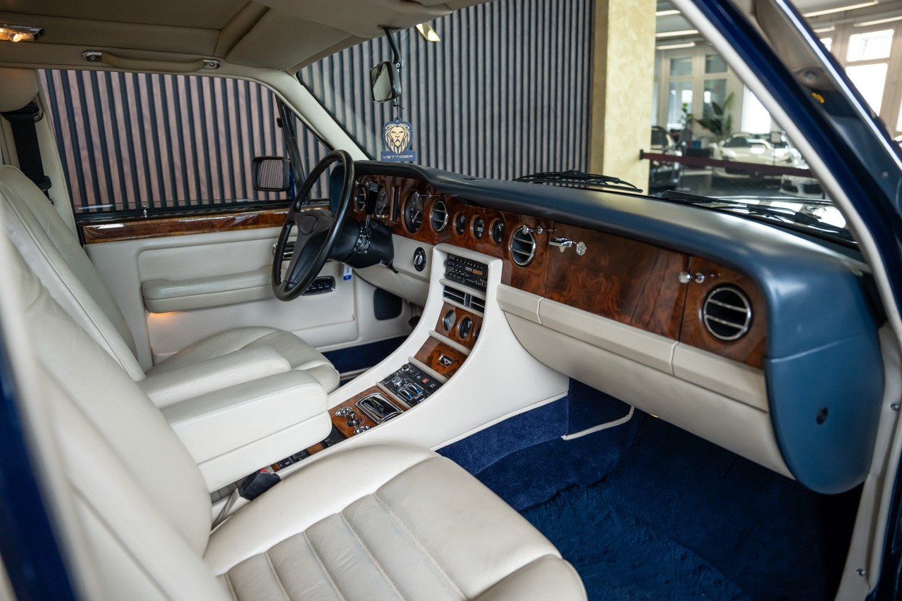 BENTLEY Turbo R LWB-image-16