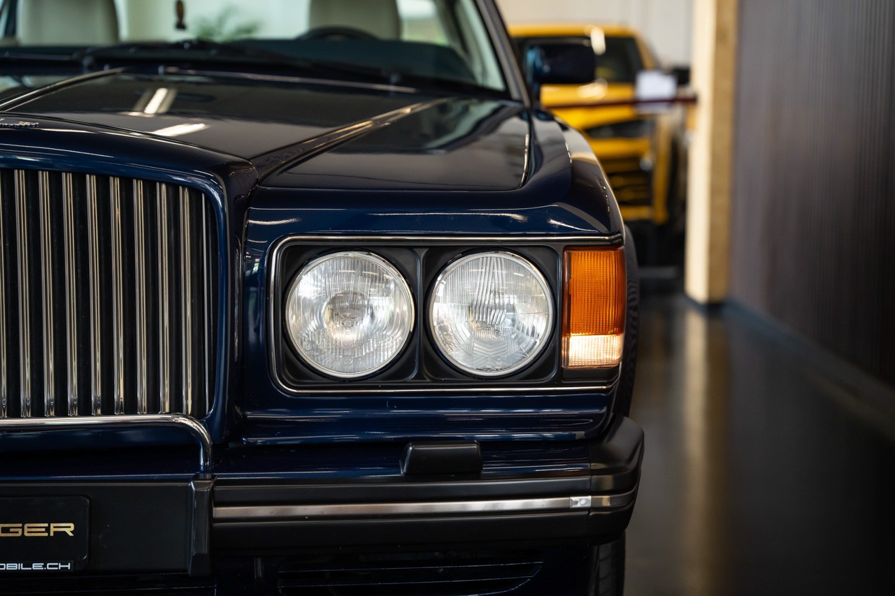 BENTLEY Turbo R LWB-image-9