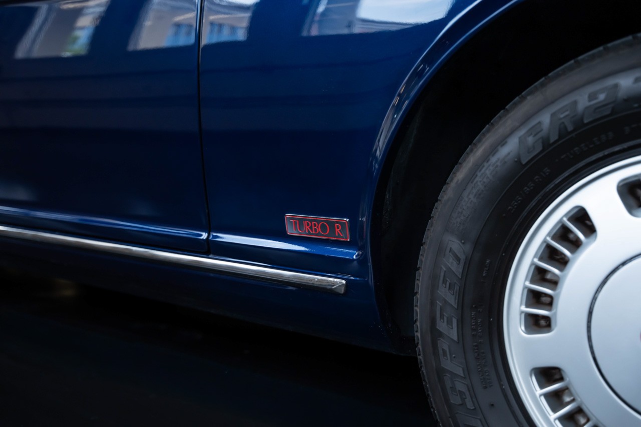 BENTLEY Turbo R LWB-image-44