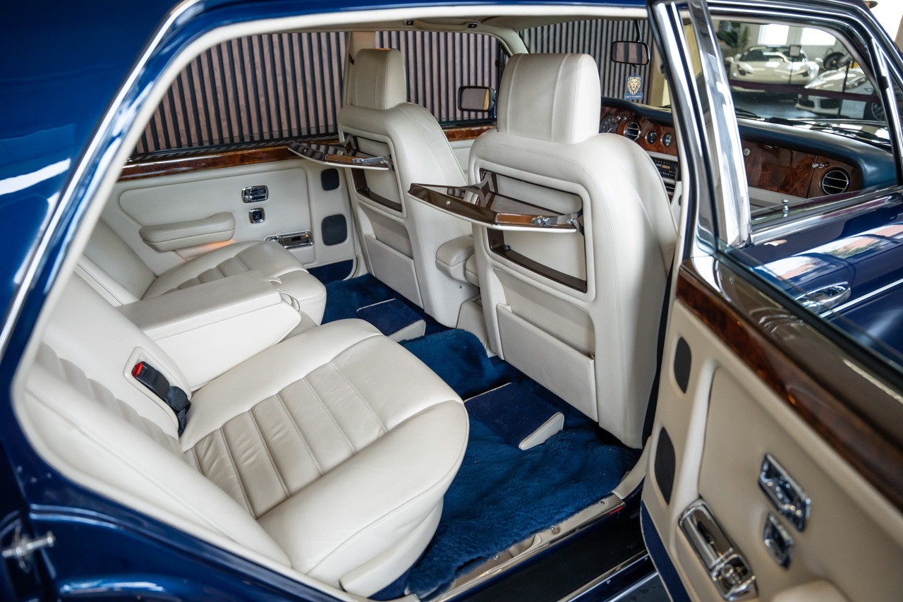 BENTLEY Turbo R LWB-image-21