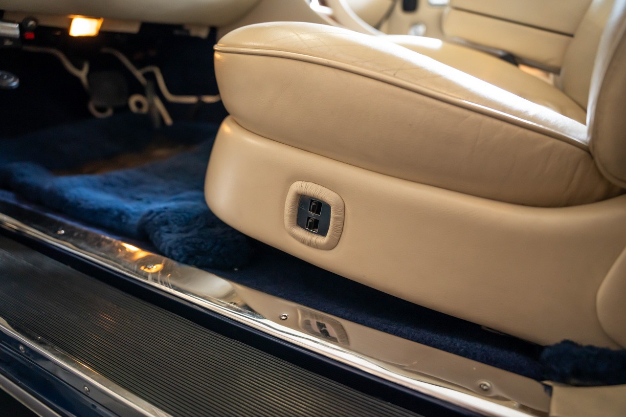 BENTLEY Turbo R LWB-image-35
