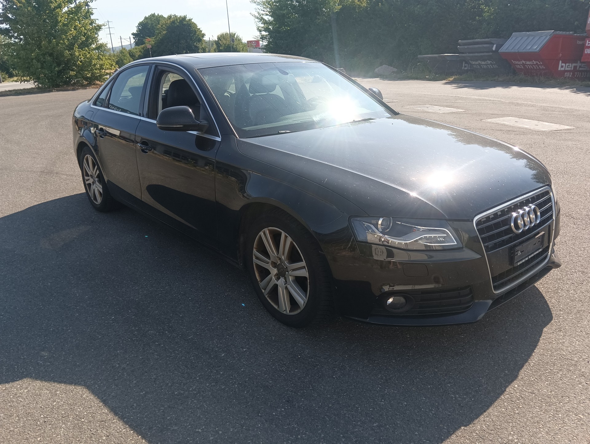 AUDI A4 Limousine 3.2 FSI quattro tiptronic-image-1