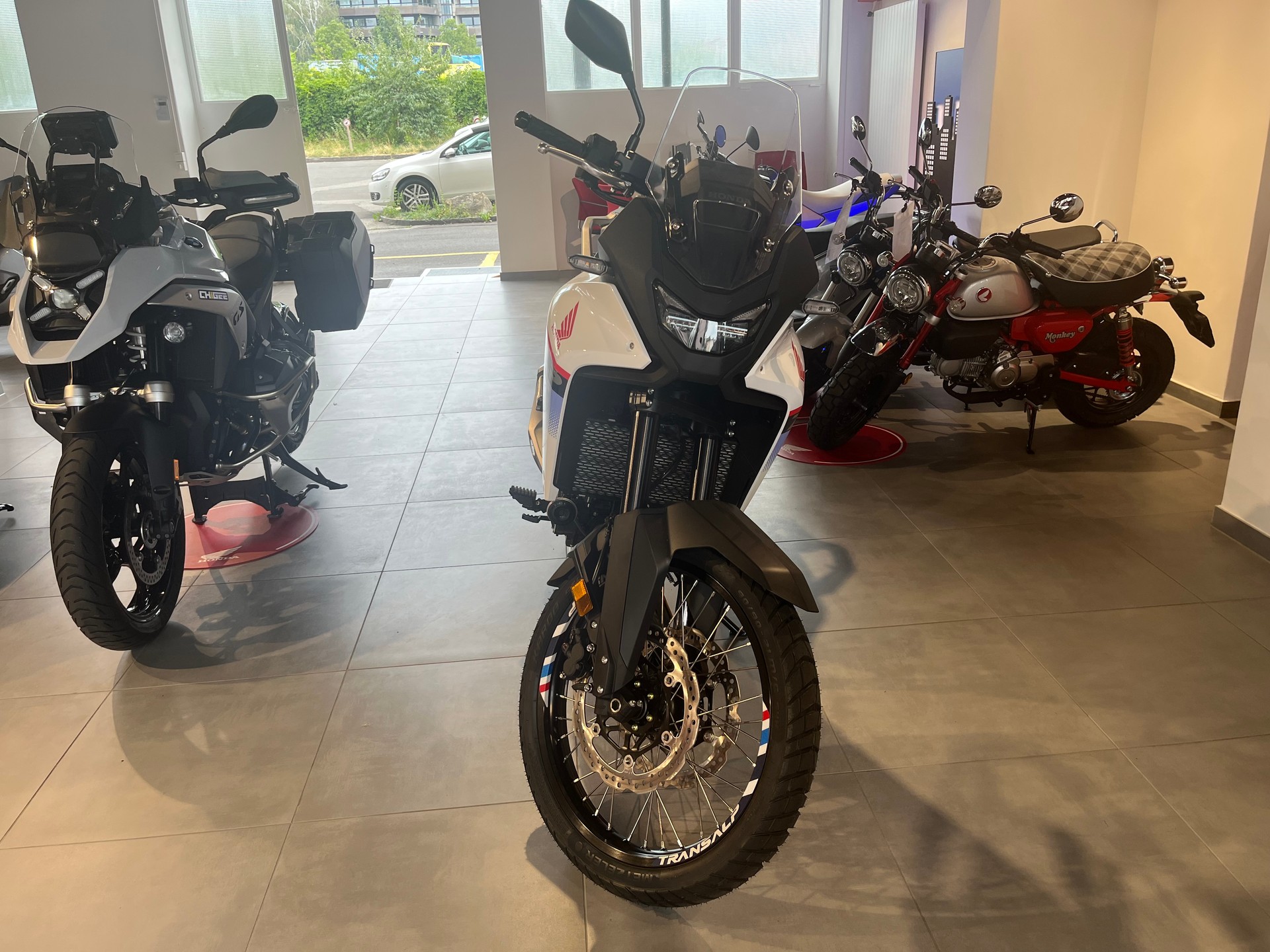 HONDA ABS Transalp-image-1
