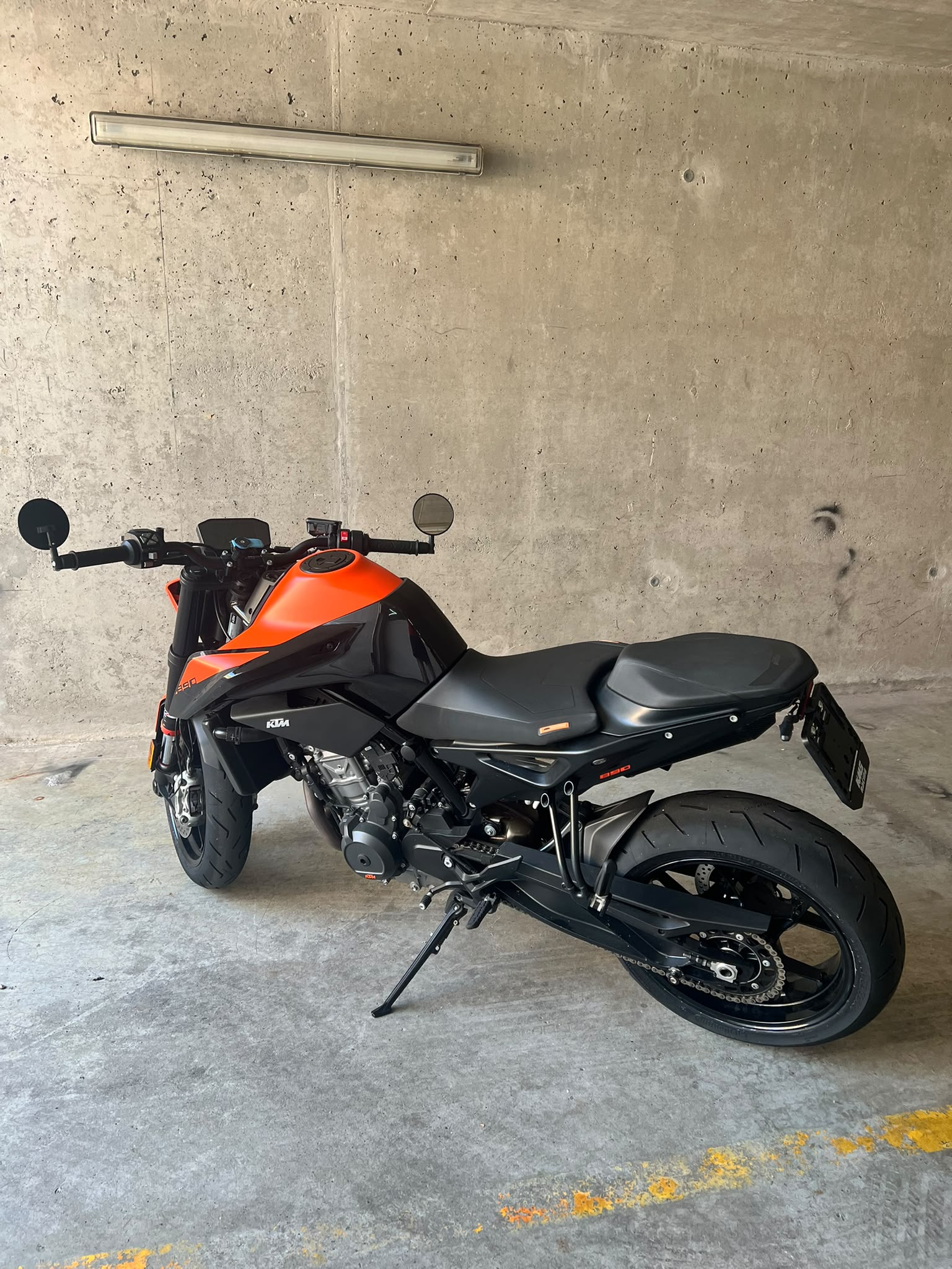 KTM 890 Duke-image-5