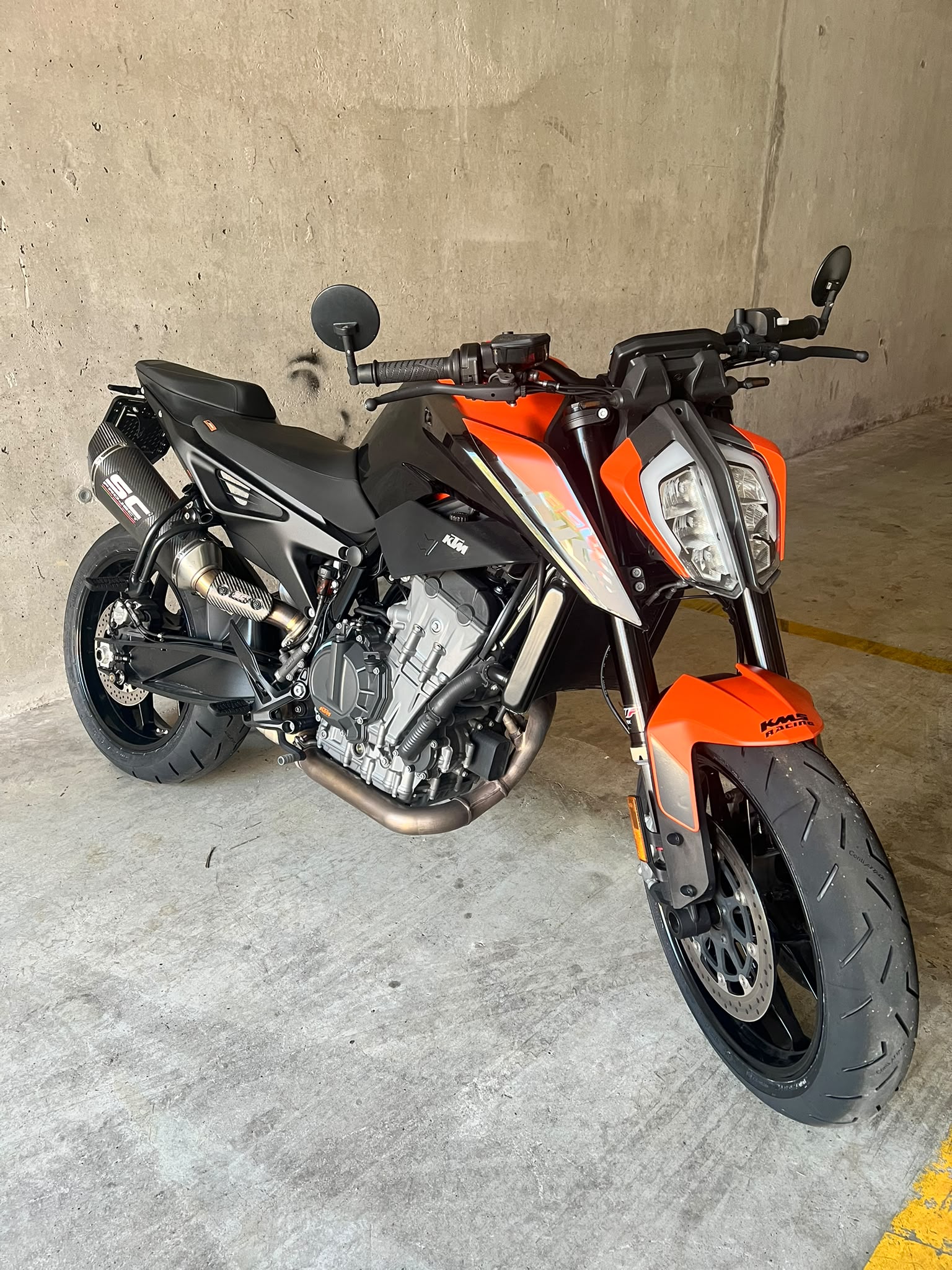 KTM 890 Duke-image-0