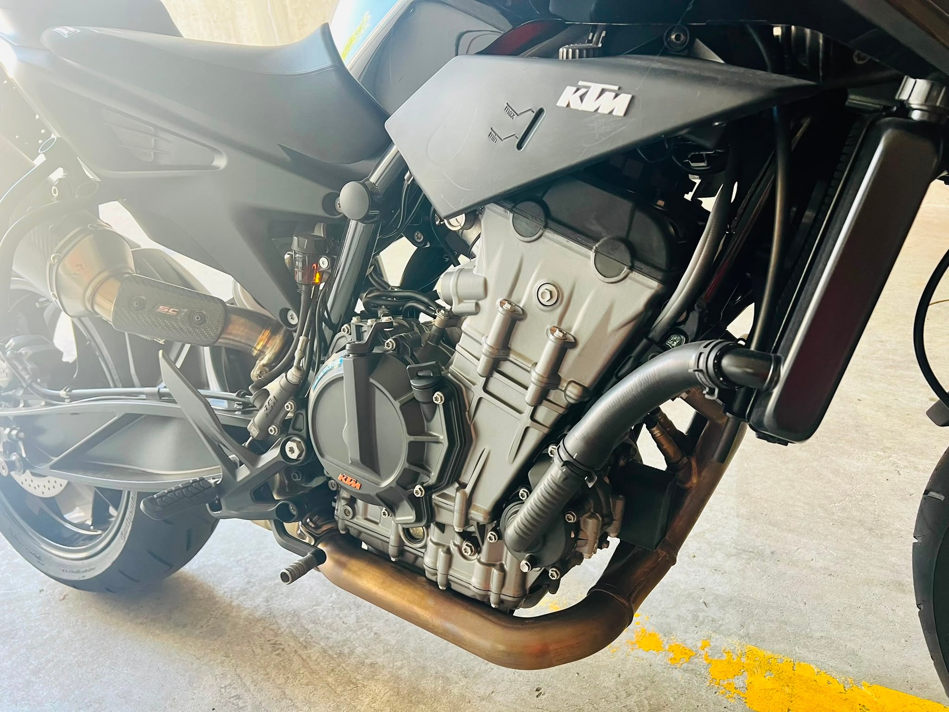 KTM 890 Duke-image-6