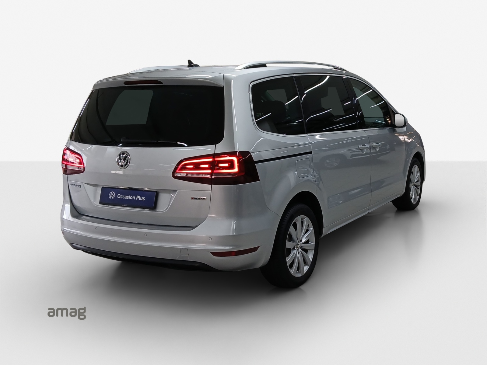 VW Sharan 2.0 TDI BMT Comfortline 4Motion DSG-image-4