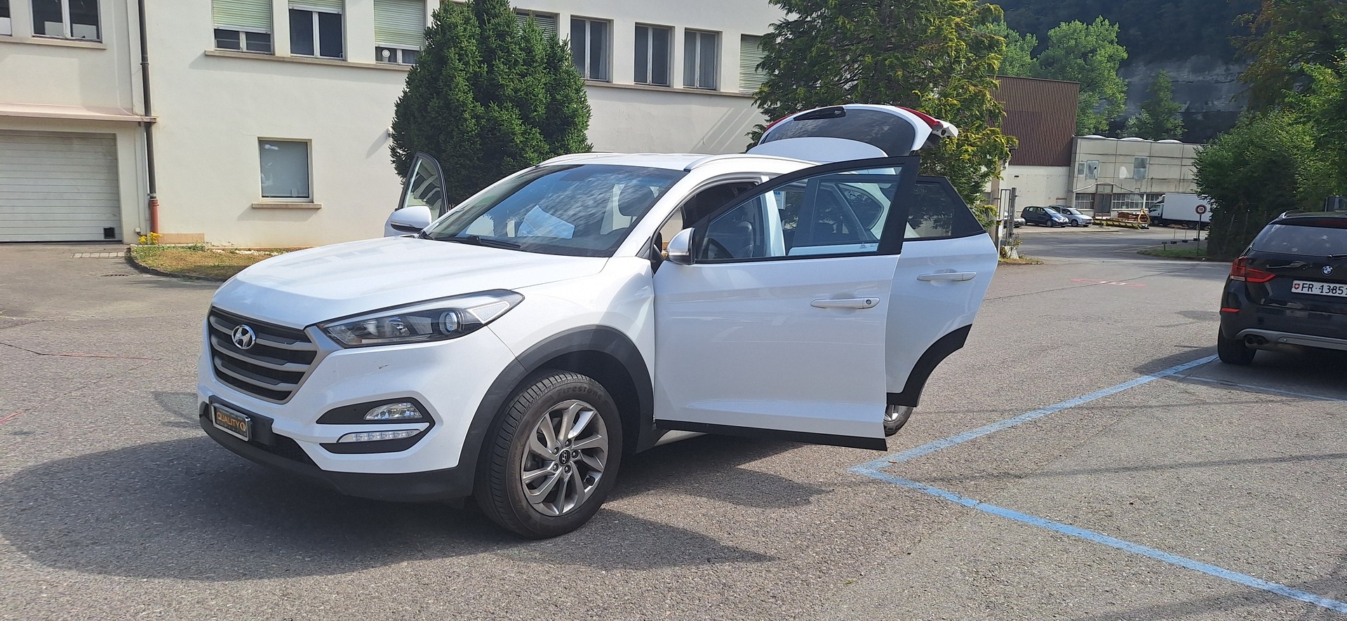 HYUNDAI Tucson 2.0 CRDI Vertex 4WD Automatic-image-14
