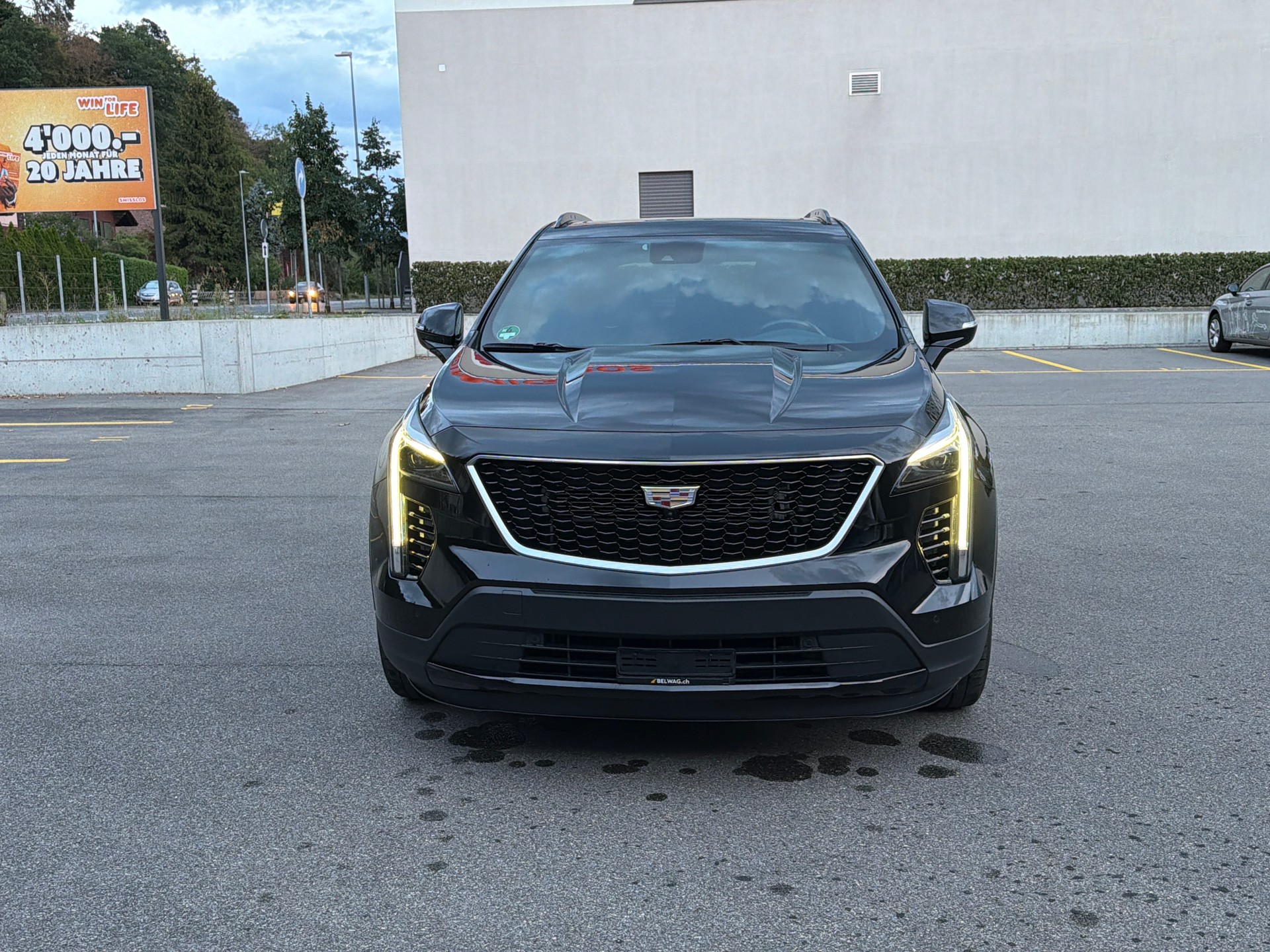 CADILLAC XT4 2.0 Launch Edition Sport AWD Automat