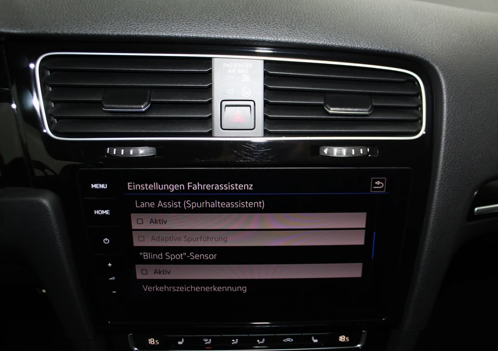 VW Golf 2.0 TSI R 4Motion DSG REMUS-Auspuffanlage / CH-Fahrzeug-image-23