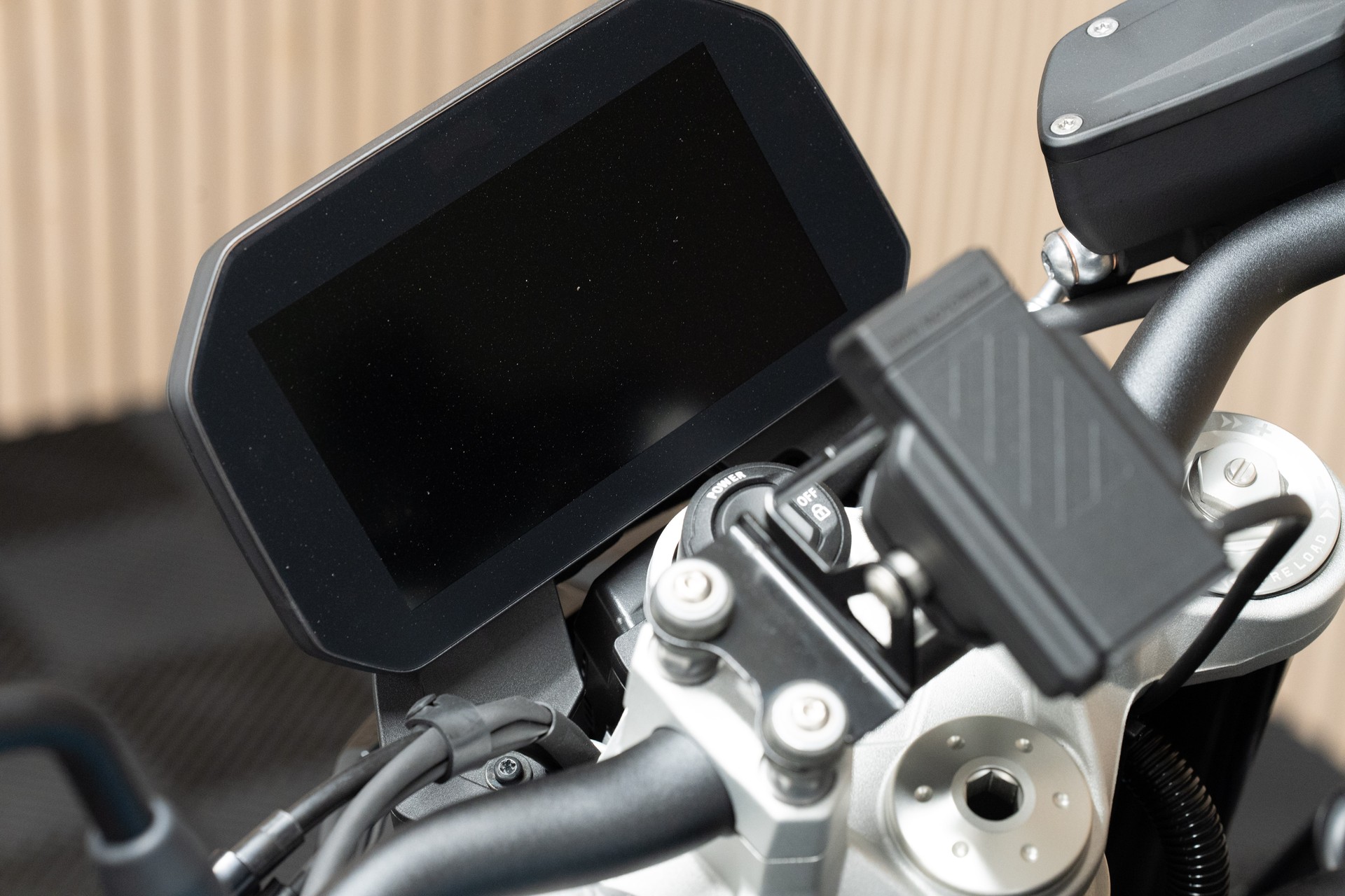 BMW F 900 R A2-image-2