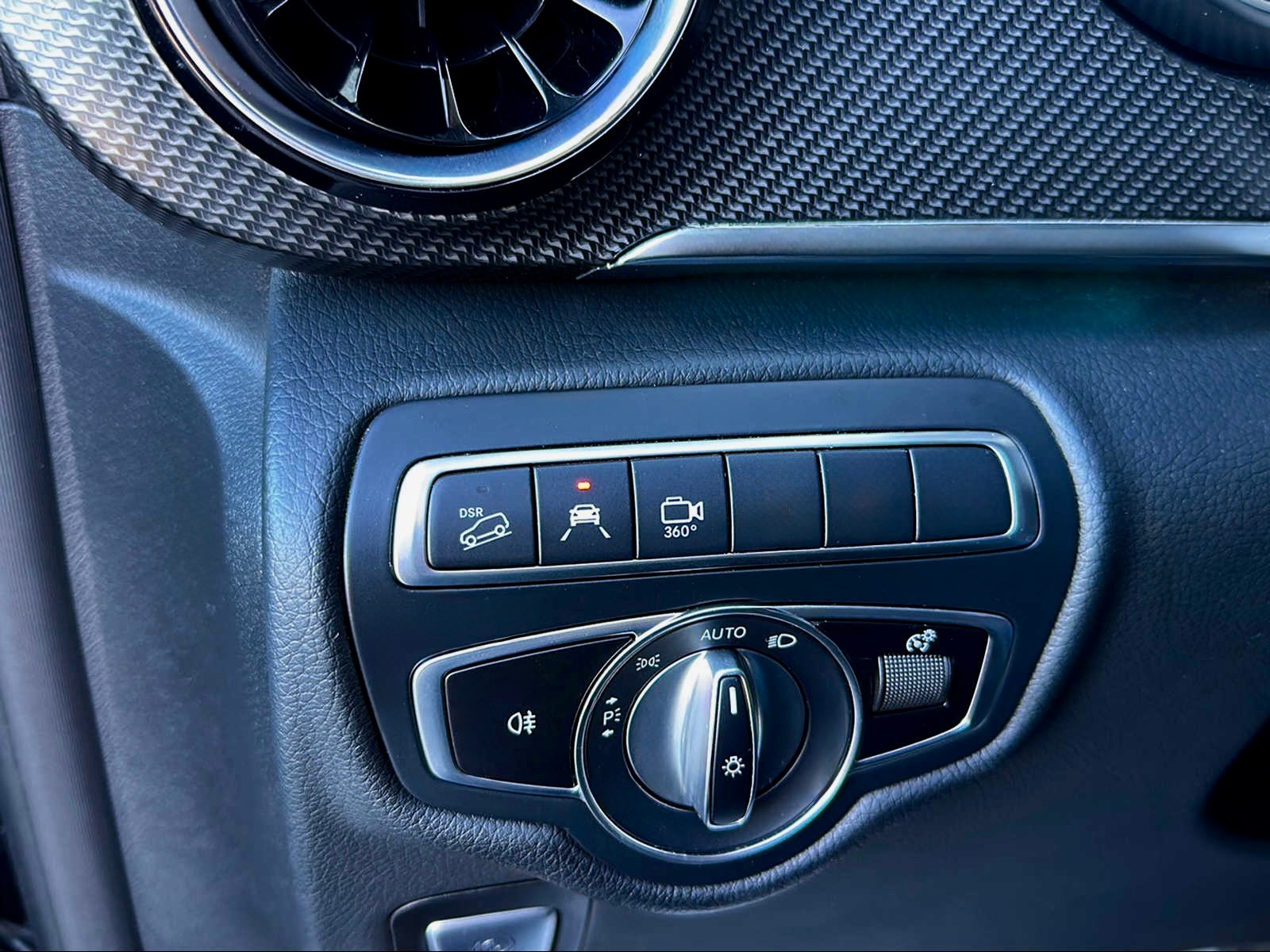 MERCEDES-BENZ V 300 d lang Avantgarde 4Matic 9G-Tronic-image-16