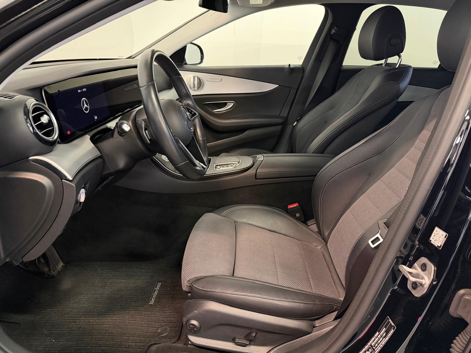 MERCEDES-BENZ E 220 d 4Matic Avantgarde 9G-Tronic-image-15