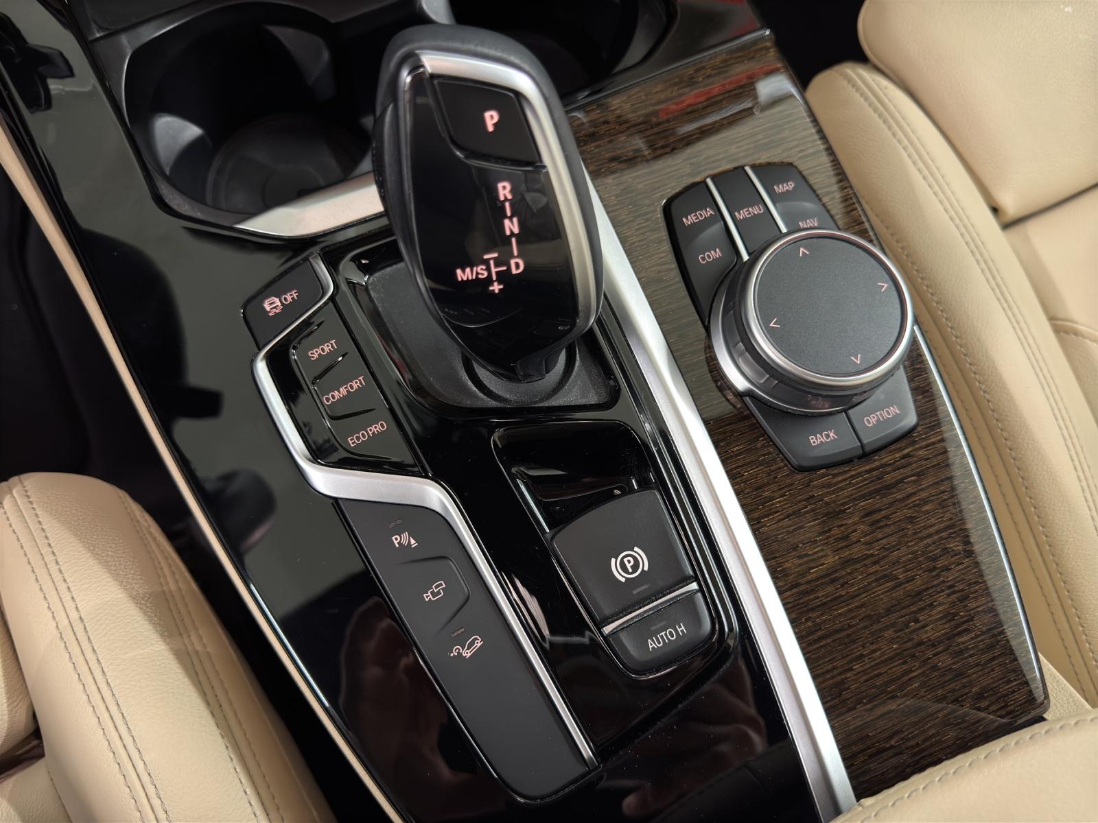BMW X3 30i xDrive-image-18