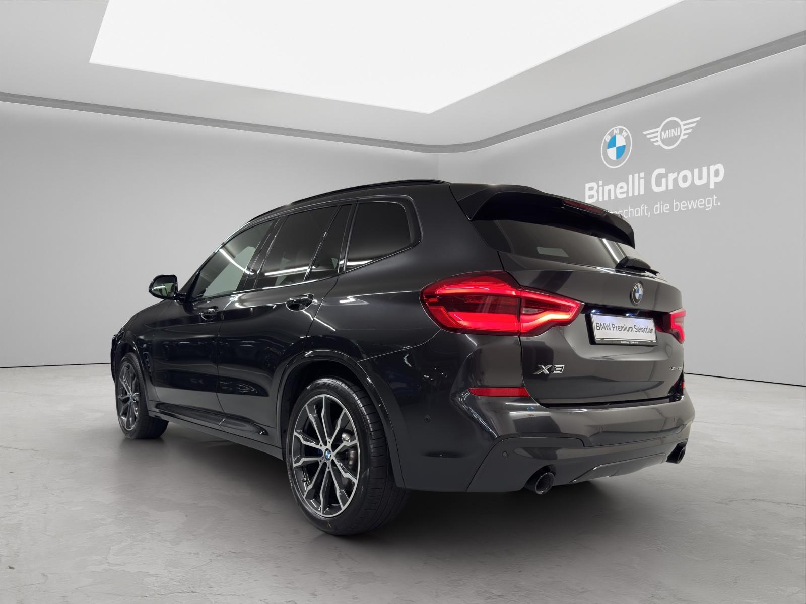 BMW X3 30i xDrive-showroom-element-2