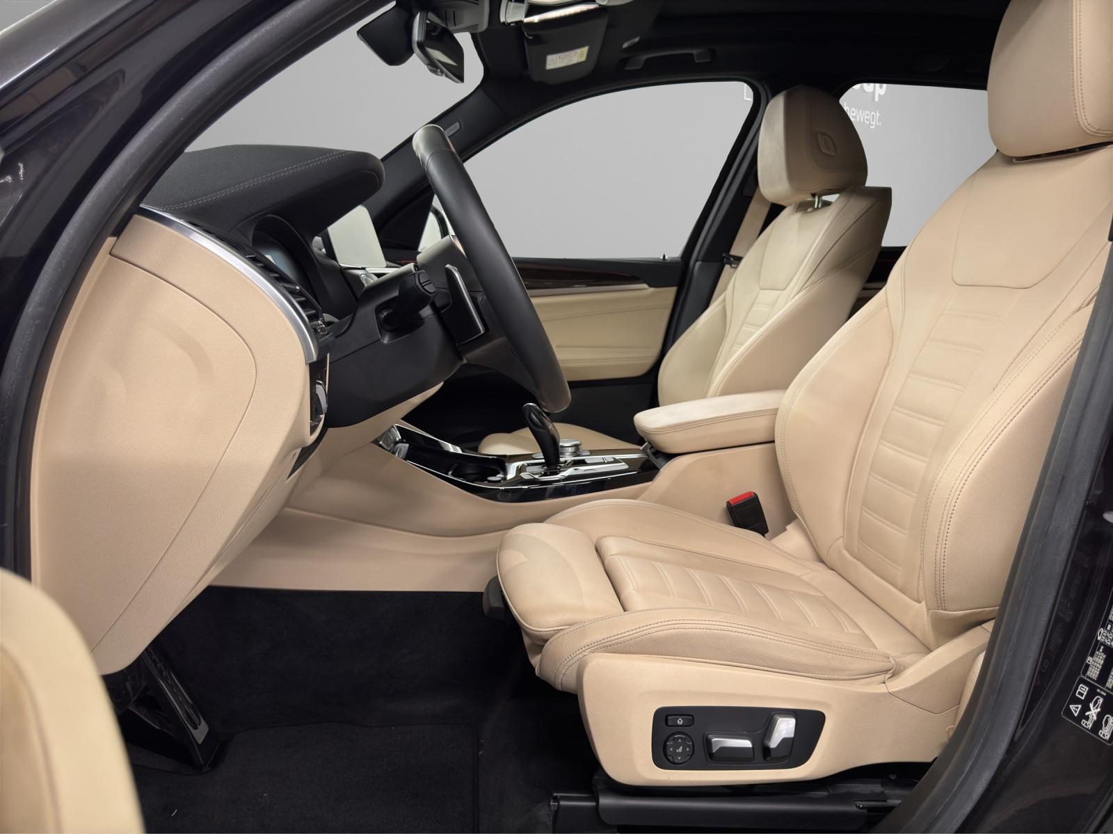 BMW X3 30i xDrive-image-9