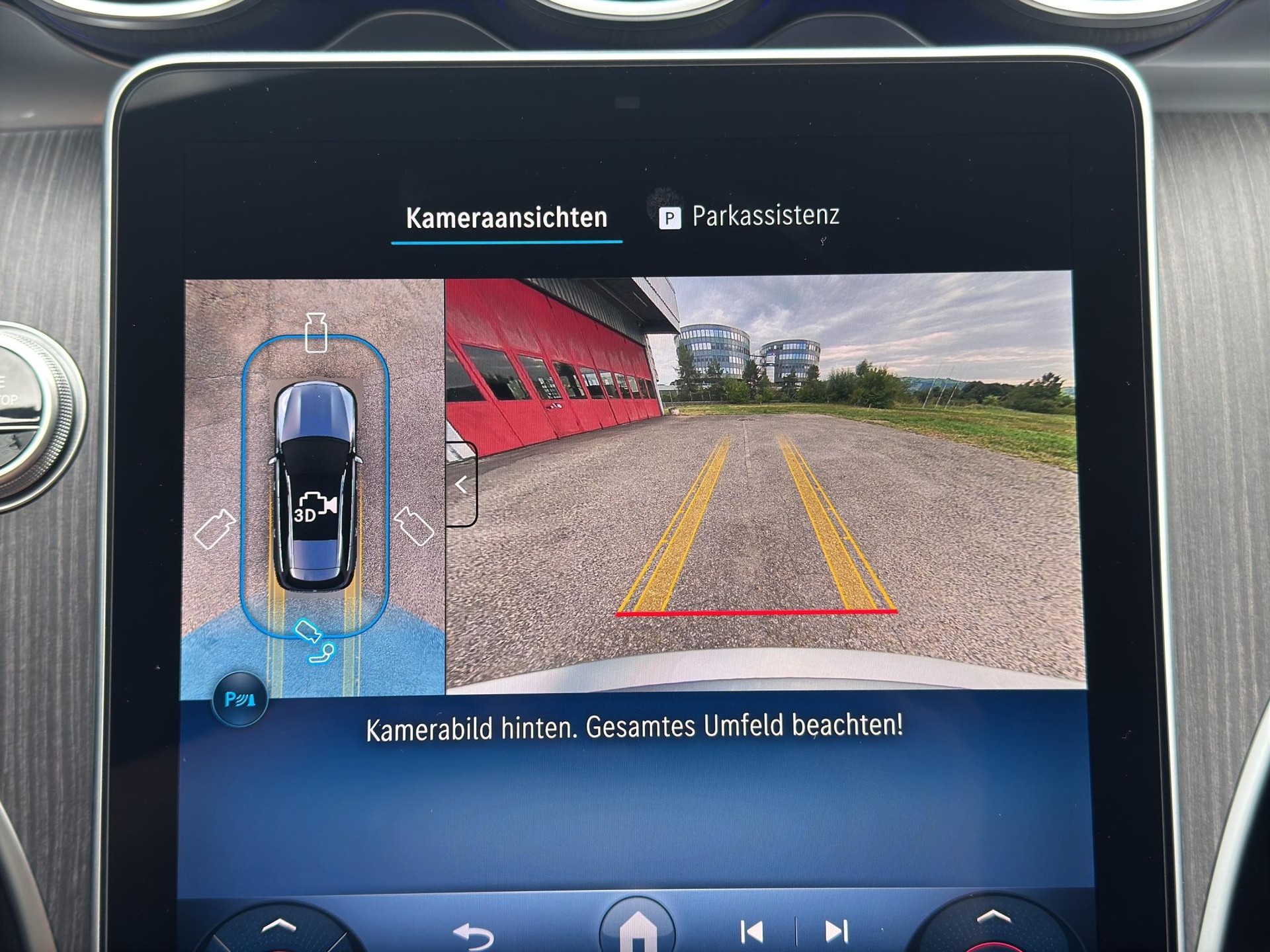 MERCEDES-BENZ C 220 d Swiss Star Avantgarde 4matic Kombi-image-21