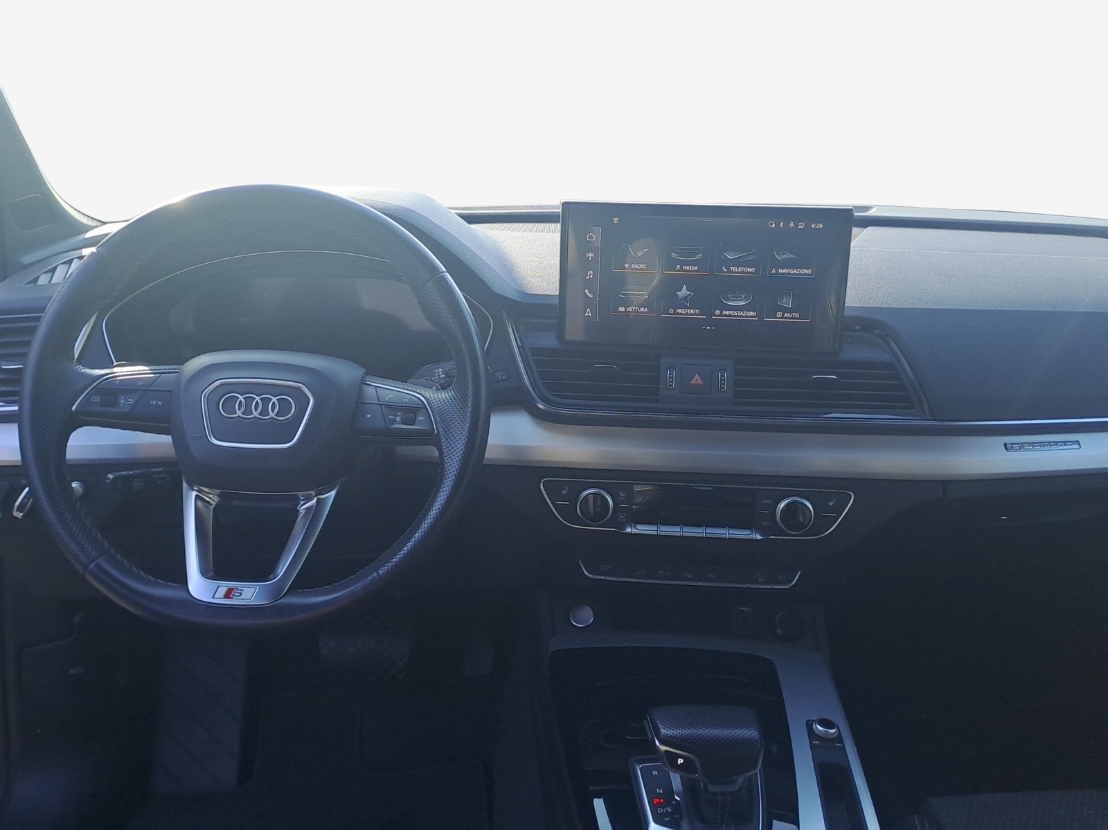 AUDI Q5 55 TFSI e PHEV S line quattro S-tronic-image-9