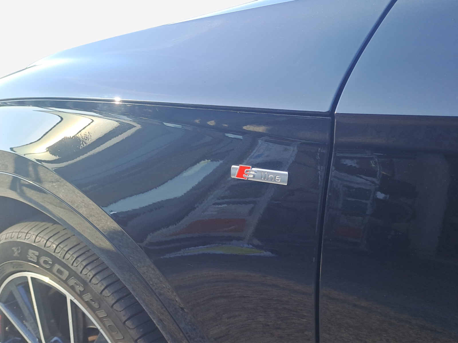 AUDI Q5 55 TFSI e PHEV S line quattro S-tronic-image-15