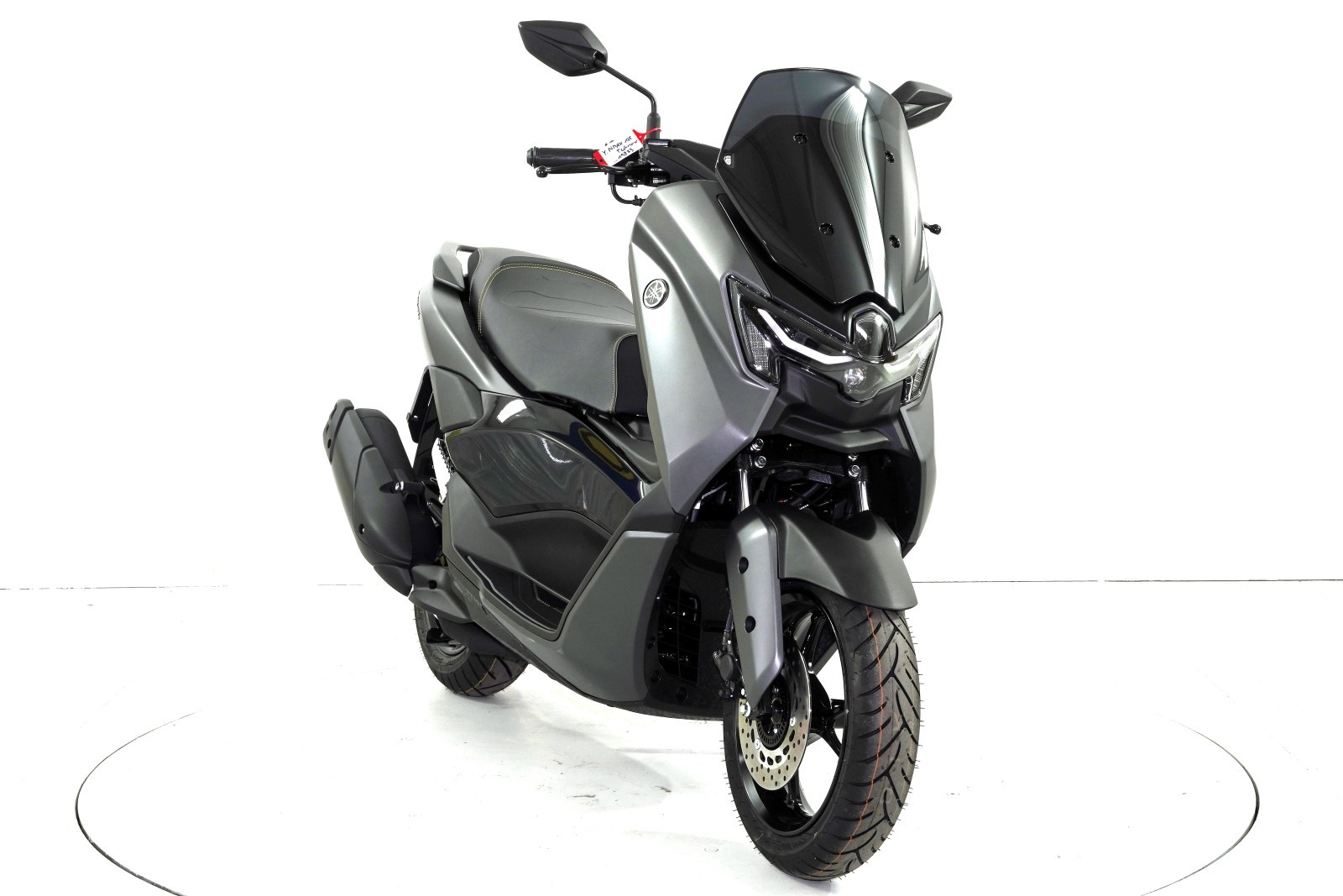 YAMAHA GPD 125 NMAX ABS Tech Max-image-1