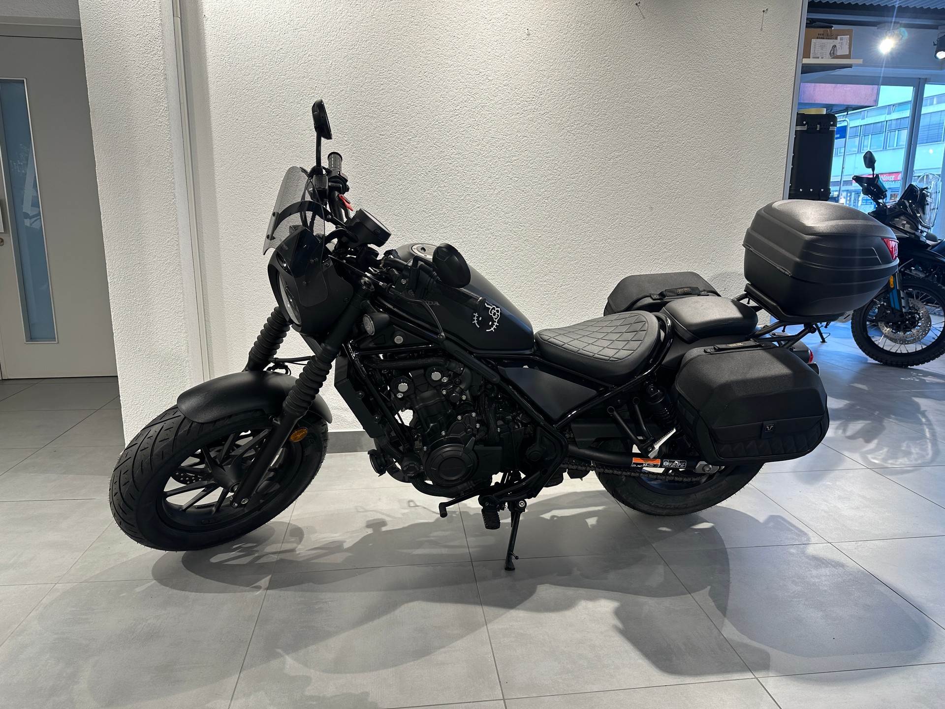 HONDA CMX 500 Rebel | Occasion | 9’500 km | Kofferset | Griffheizung | Windschild-image-9