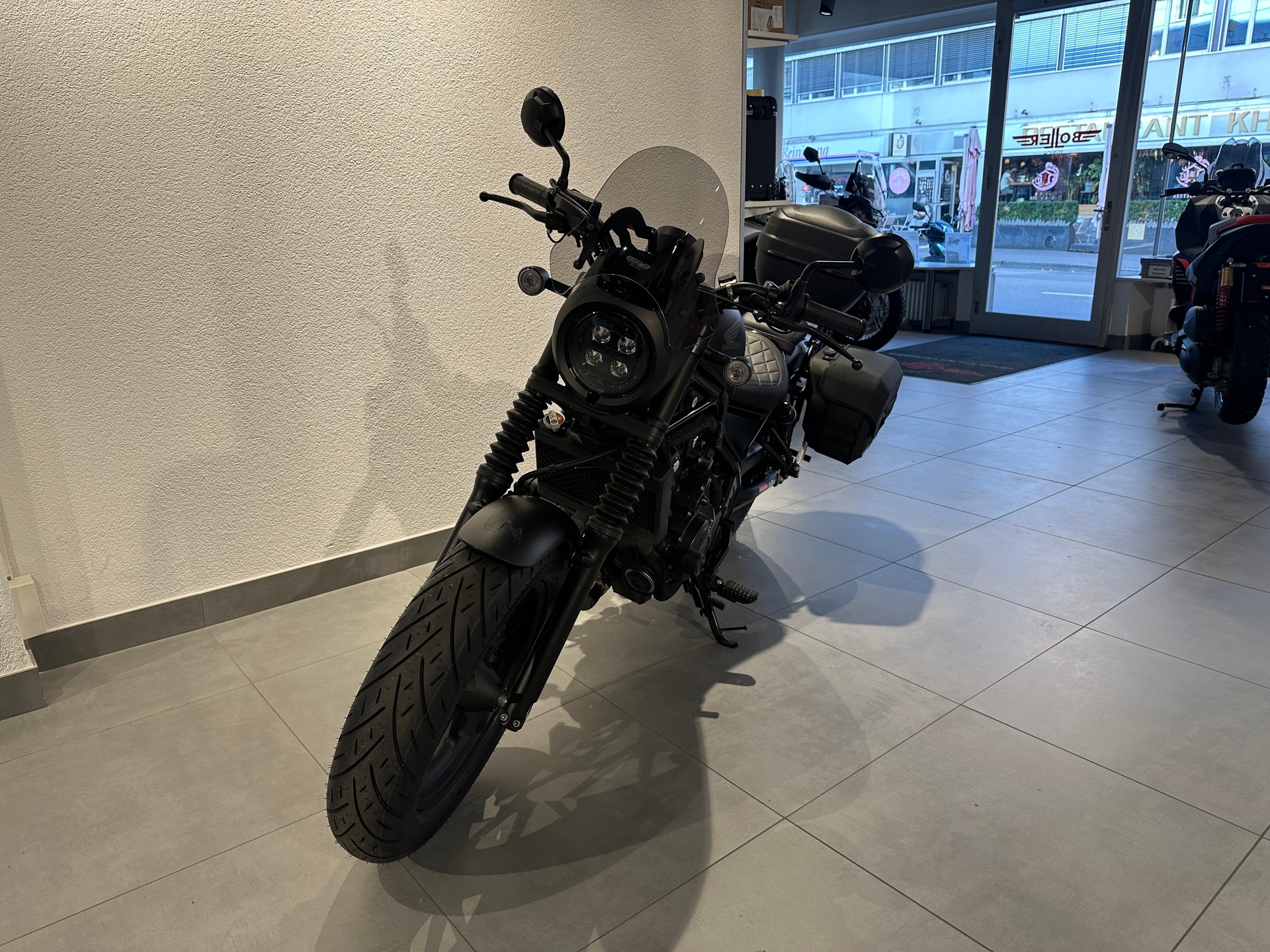 HONDA CMX 500 Rebel | Occasion | 9’500 km | Kofferset | Griffheizung | Windschild-image-13