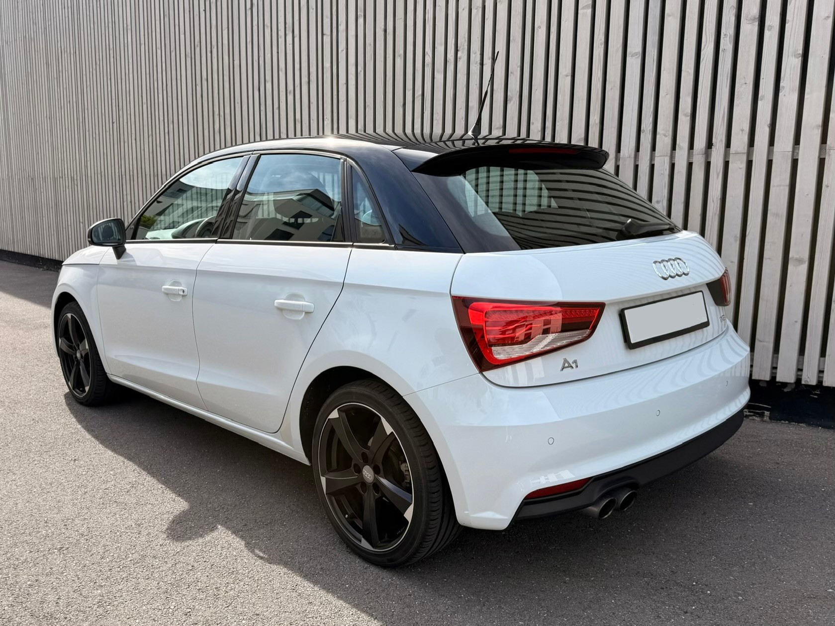 AUDI 1.4 TFSI Sportback S-Tronic-image-3
