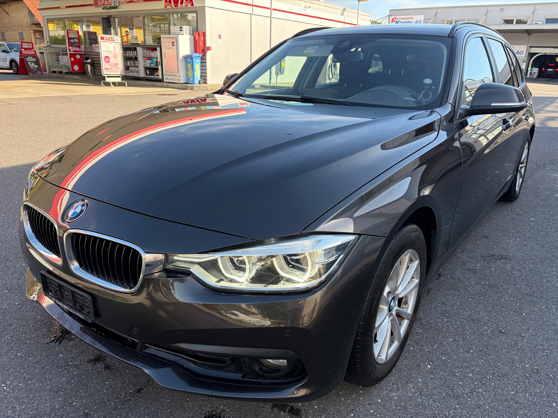 BMW 318d Touring Steptronic
