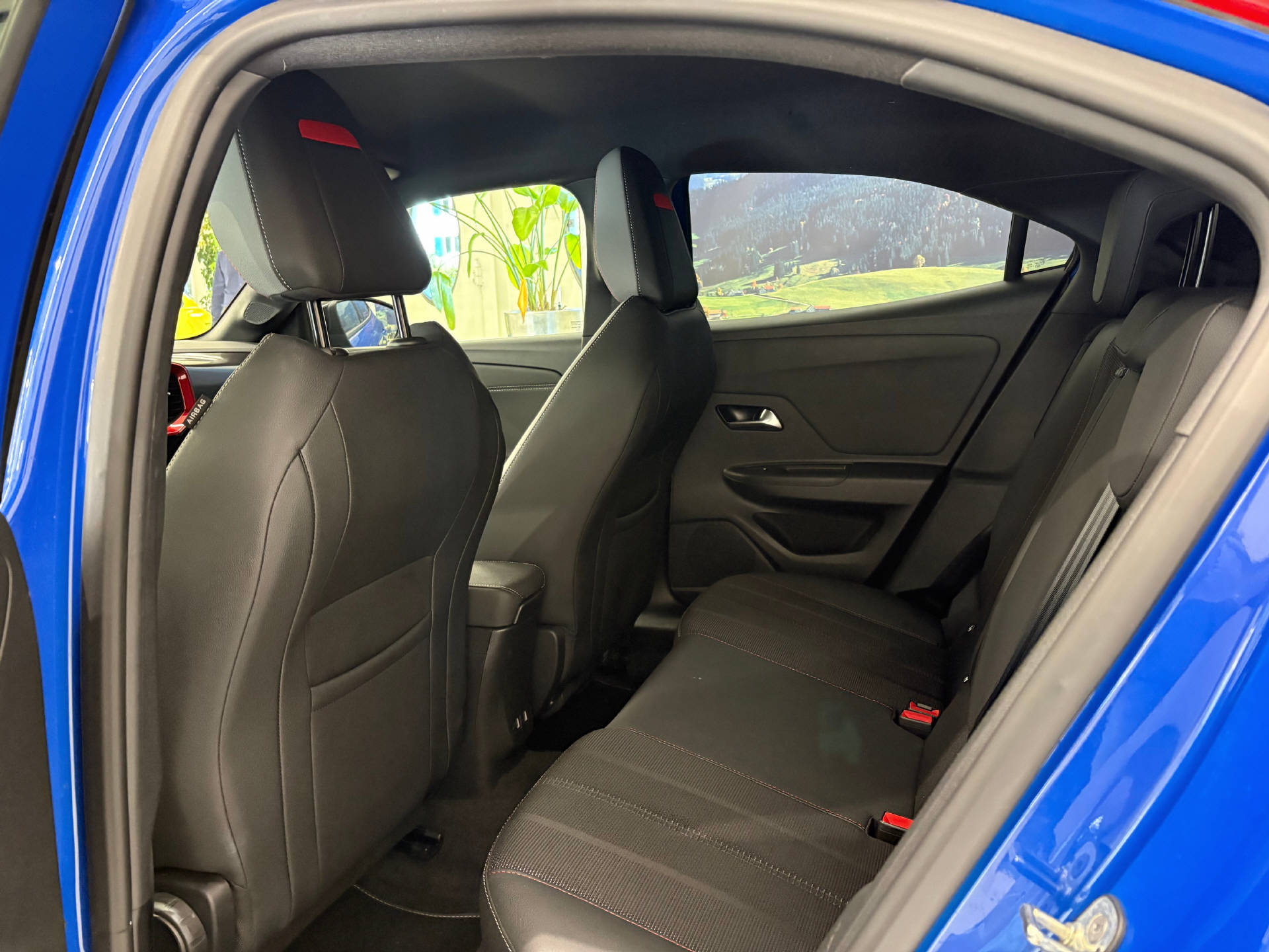 OPEL Mokka-e GS-image-13