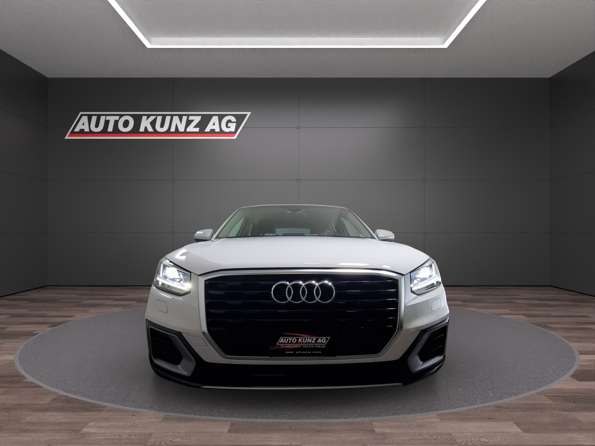 AUDI Q2 1.4 TFSI S-tronic-showroom-element-1