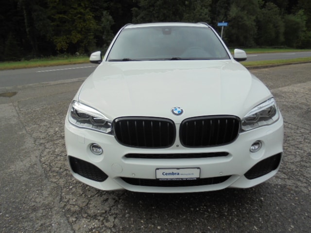 BMW X5 xDrive 40d Steptronic M-SPORT-image-1
