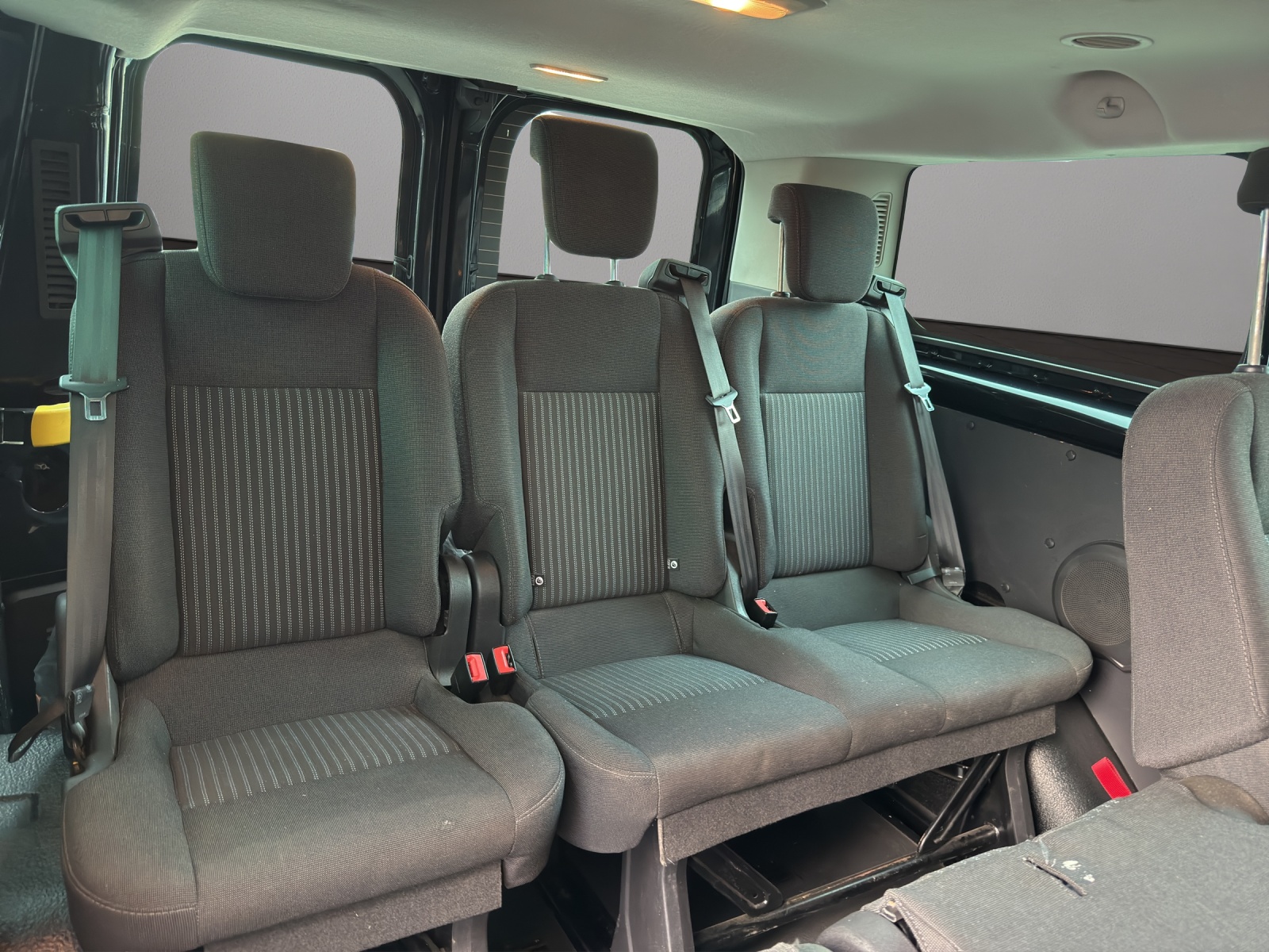 FORD Transit Custom 300 L1H1 Trend-image-17