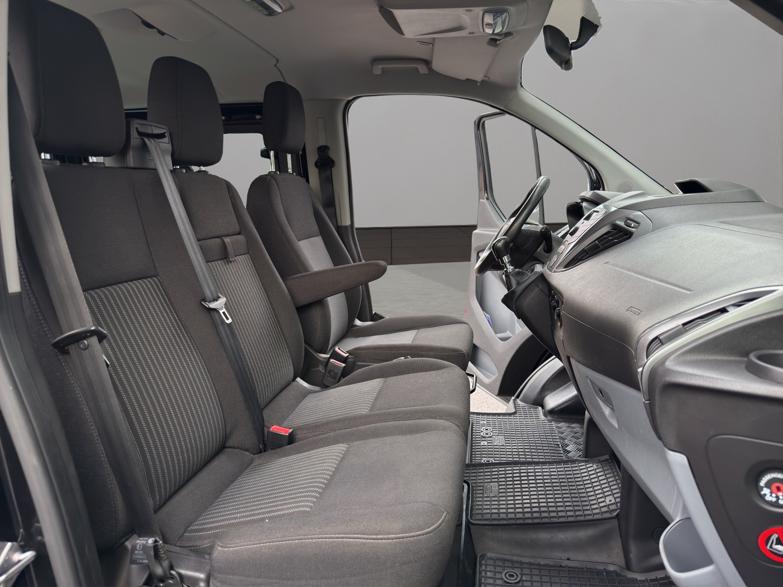 FORD Transit Custom 300 L1H1 Trend-image-16
