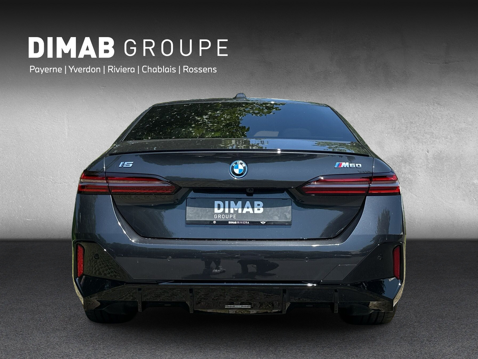 BMW i5 M60 xDrive **Action de leasing à 0,9%**-showroom-element-3