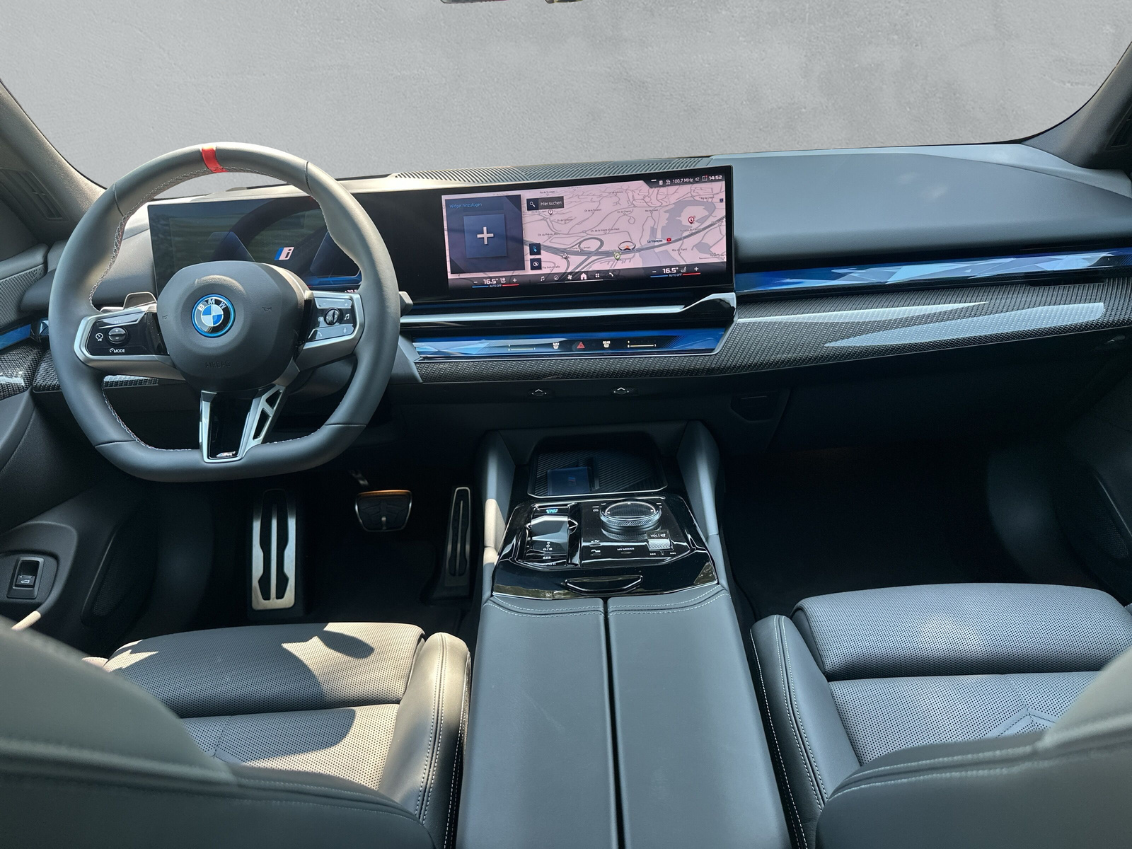 BMW i5 M60 xDrive **Action de leasing à 0,9%**-image-12
