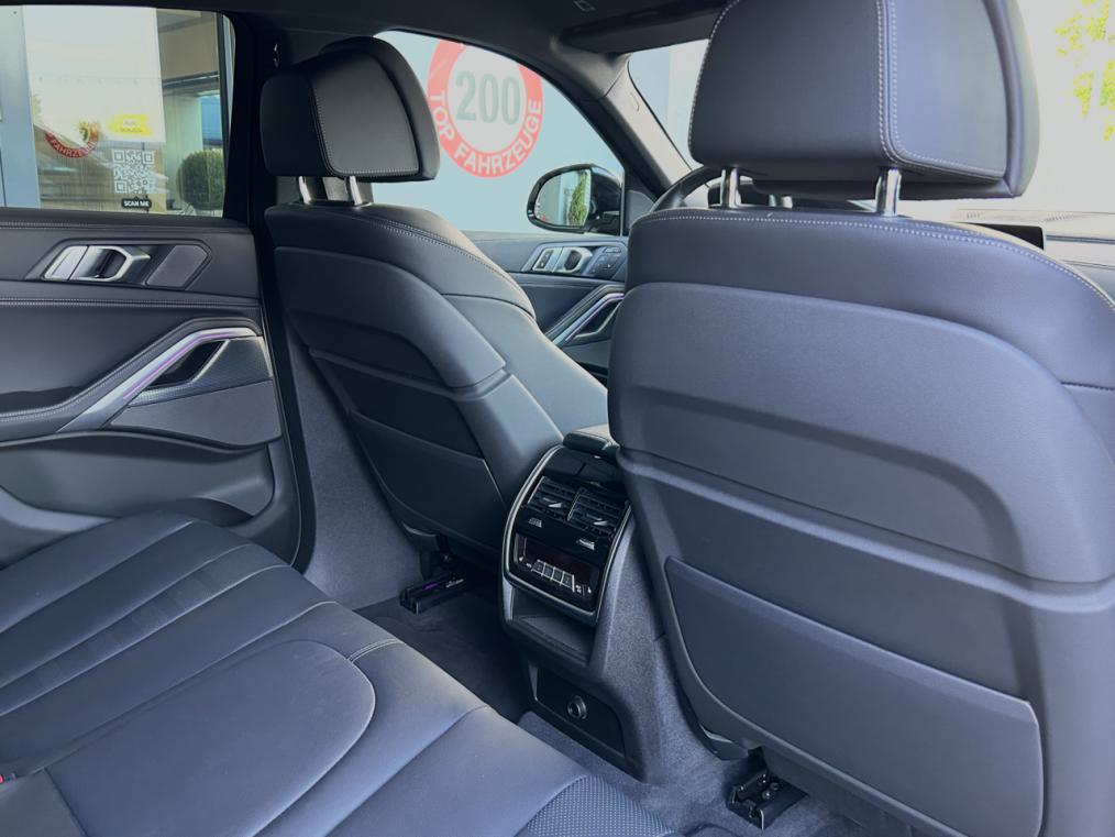 BMW X6 xDrive 48V 30d M Sport Steptronic-image-13