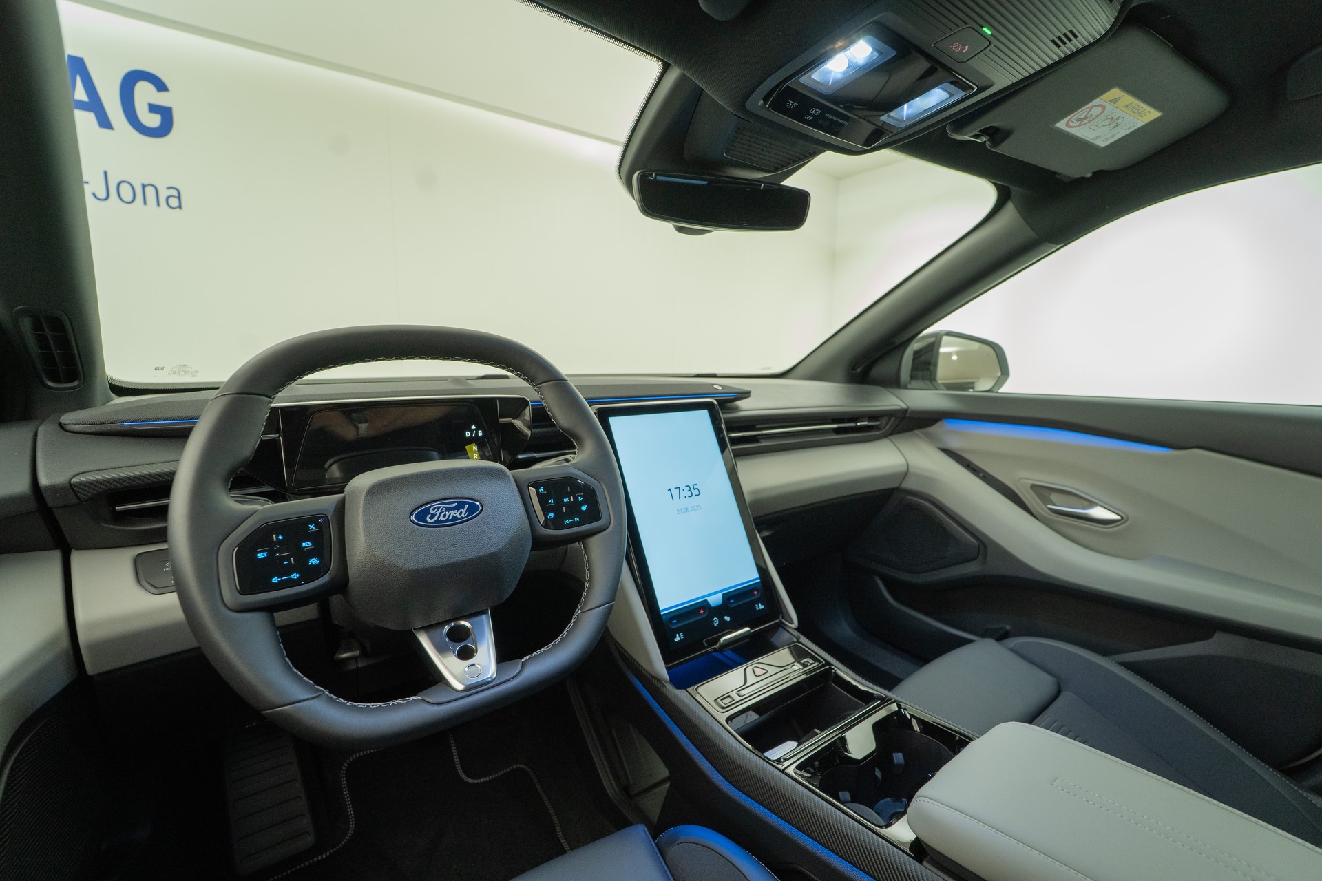 FORD Capri Extended Range Premium AWD-image-6