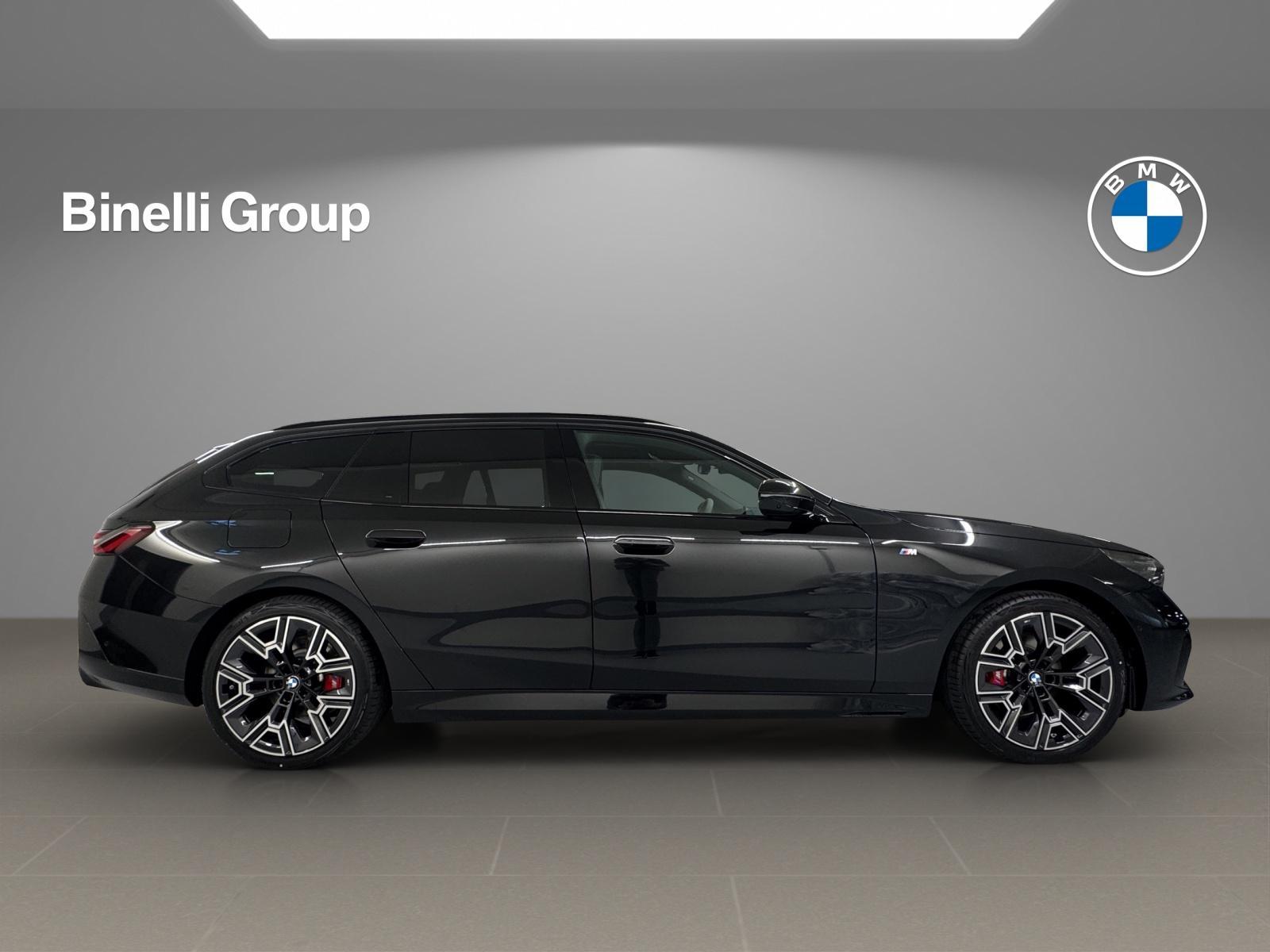BMW 520d xDrive Touring M Sport Pro-image-5