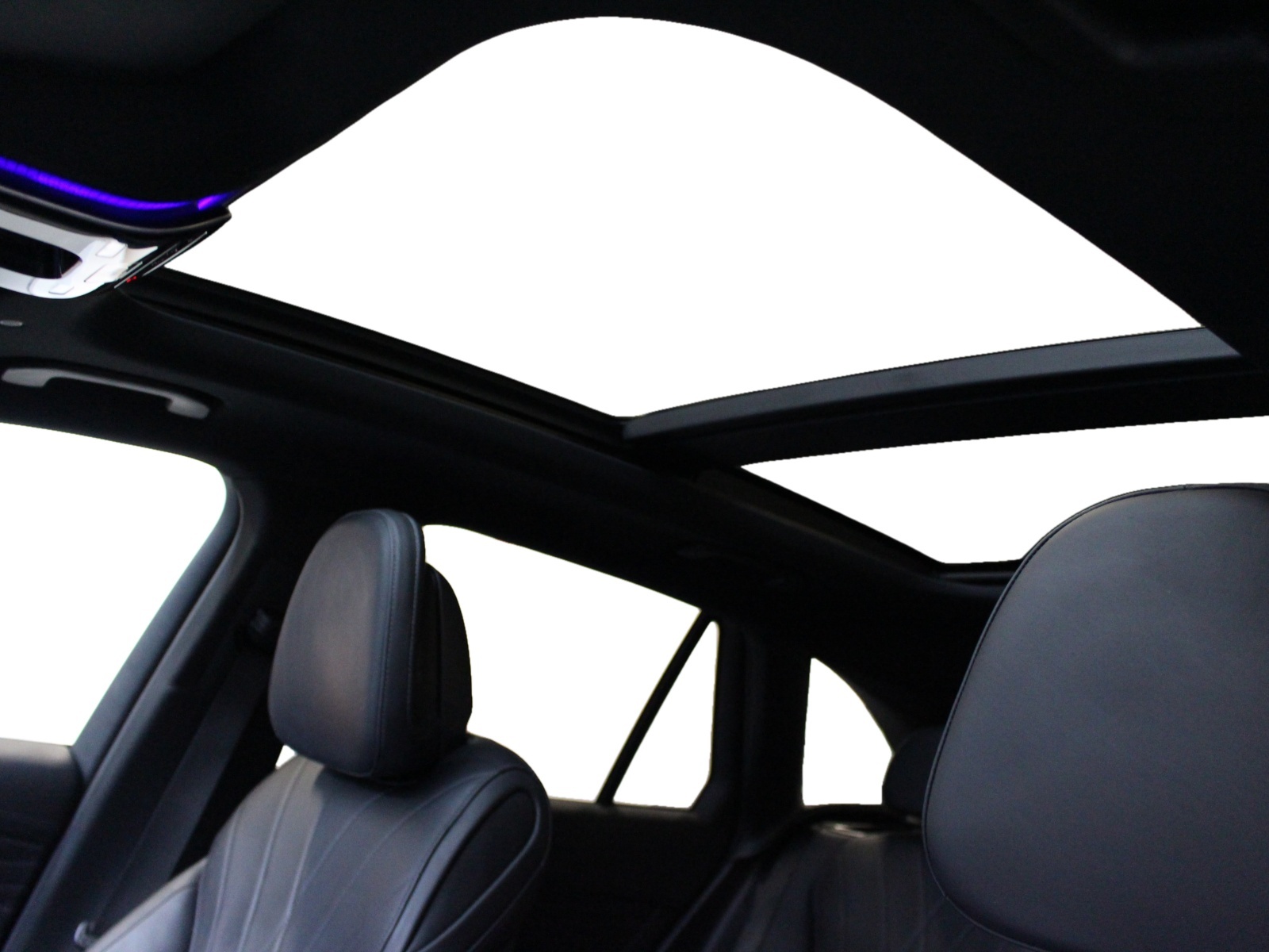 MERCEDES-BENZ GLC 220 d AMG Line 4MATIC-image-10