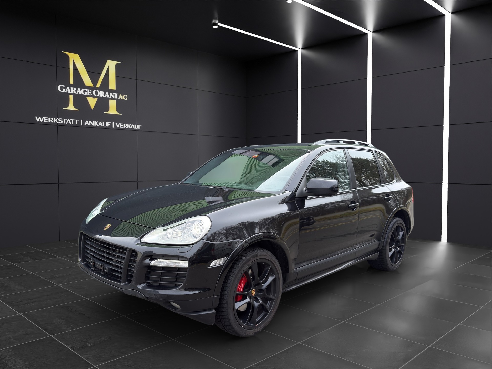 PORSCHE Cayenne GTS