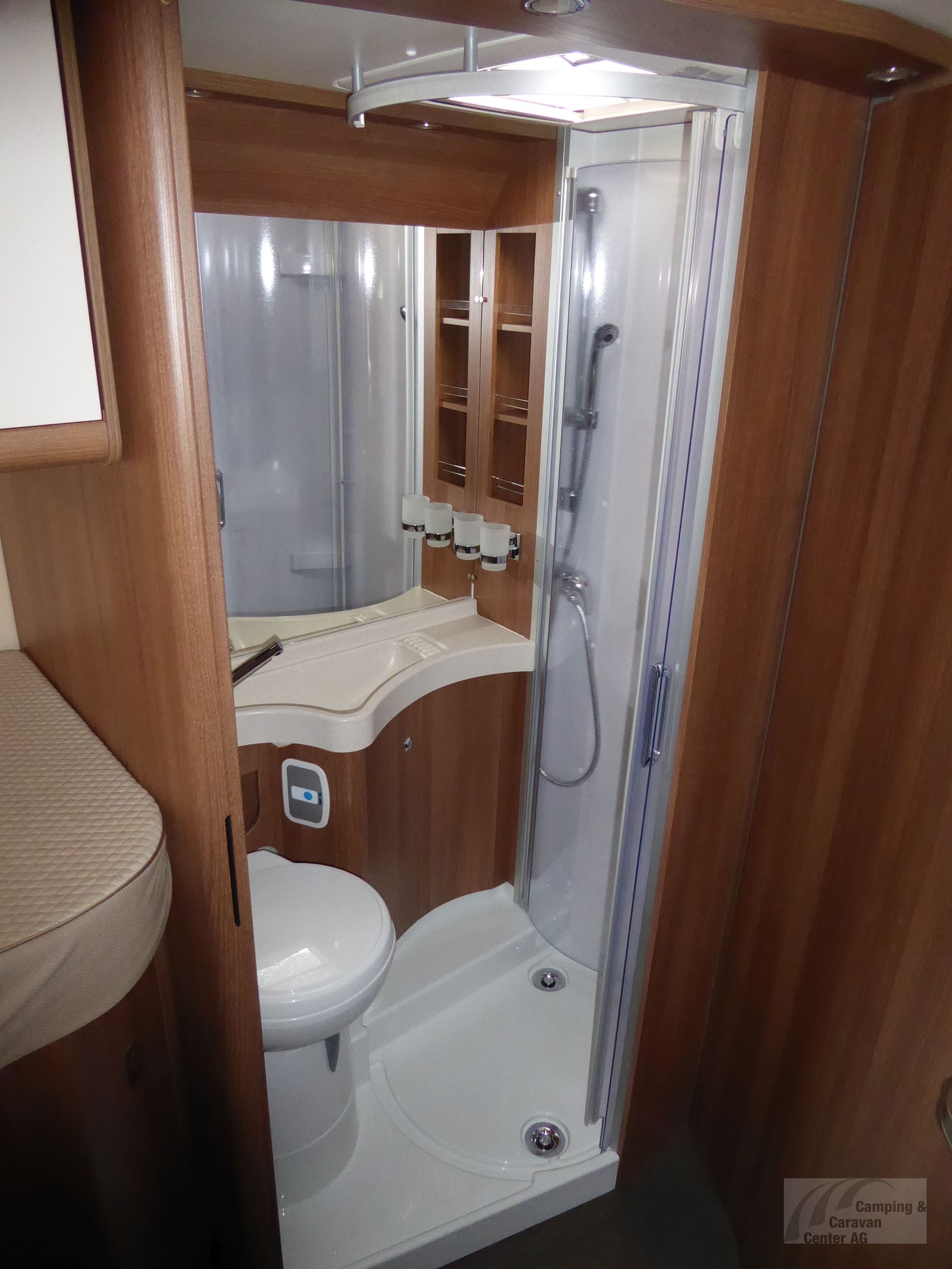 CARTHAGO C1-tourer T 143 KB-LE comfort 4.2t-image-9