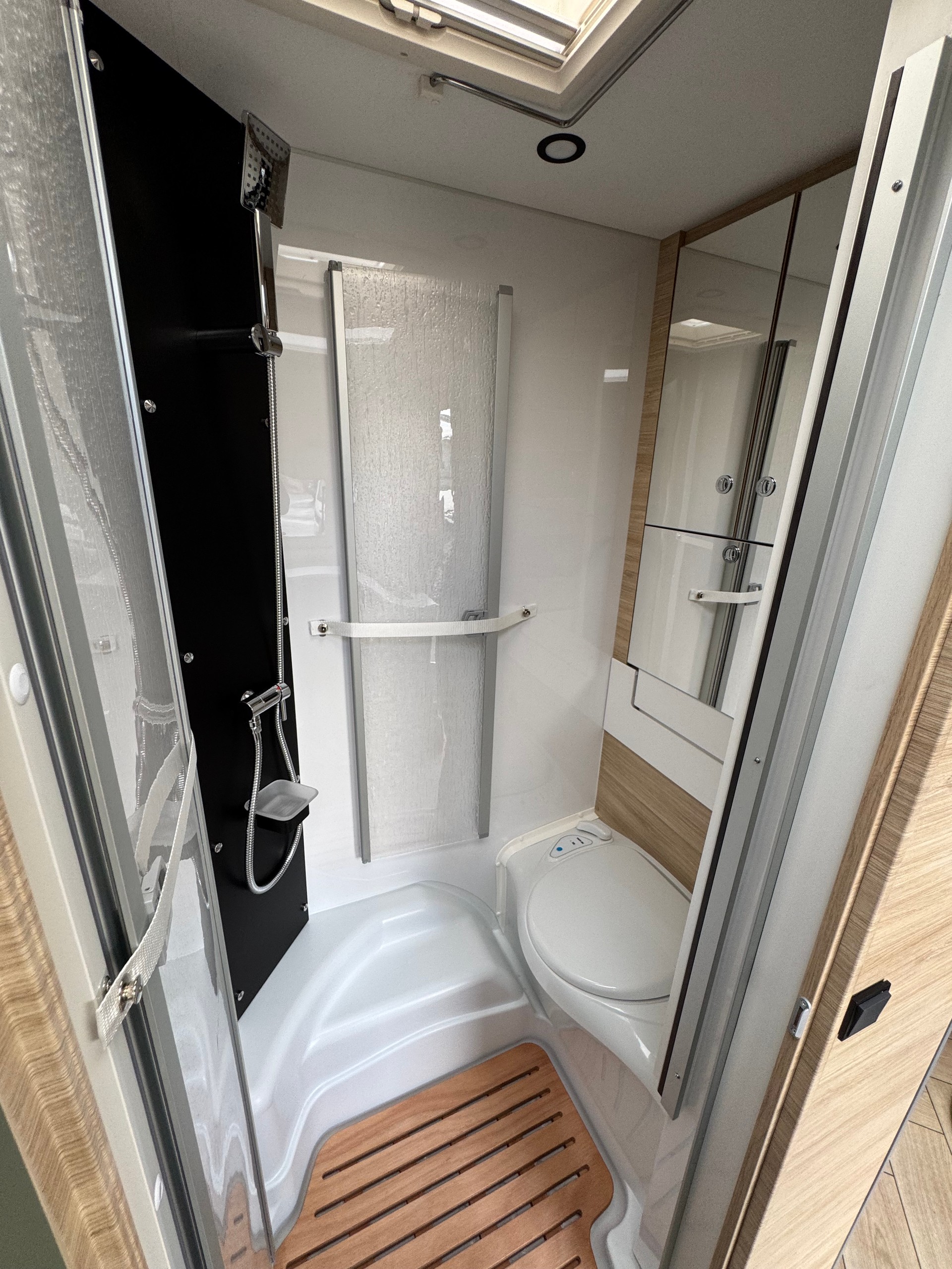CARAVELAIR Exclusive Line 540-image-16
