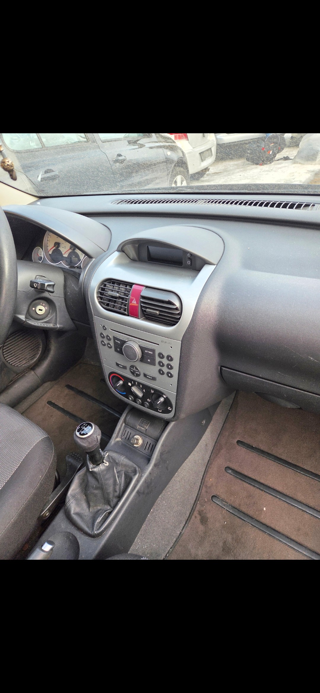 OPEL Corsa 1.4 TP Silverline-image-5