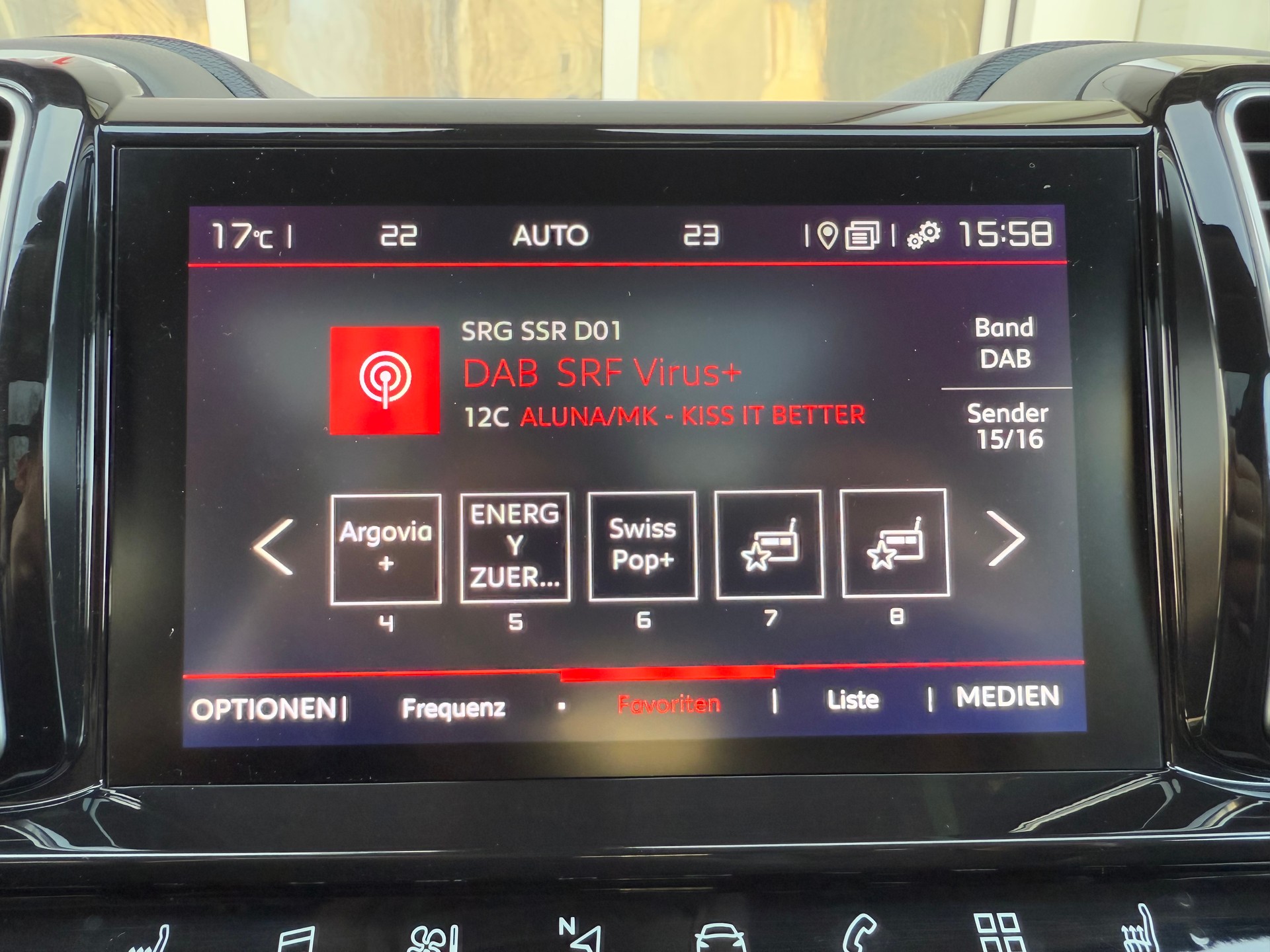 CITROEN C5 Aircross 2.0 BlueHD Shine EAT8-image-9