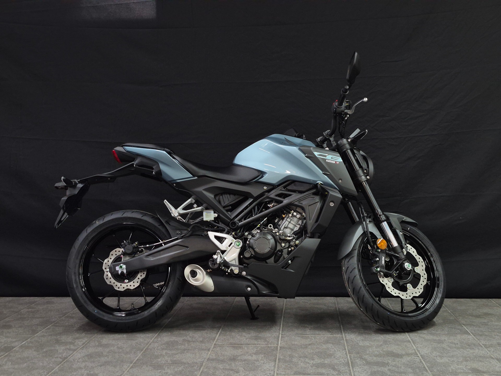 HONDA CB 125 R-image-14